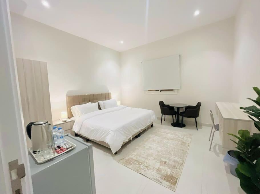 Madinah Valley Residency Room 20 view 5