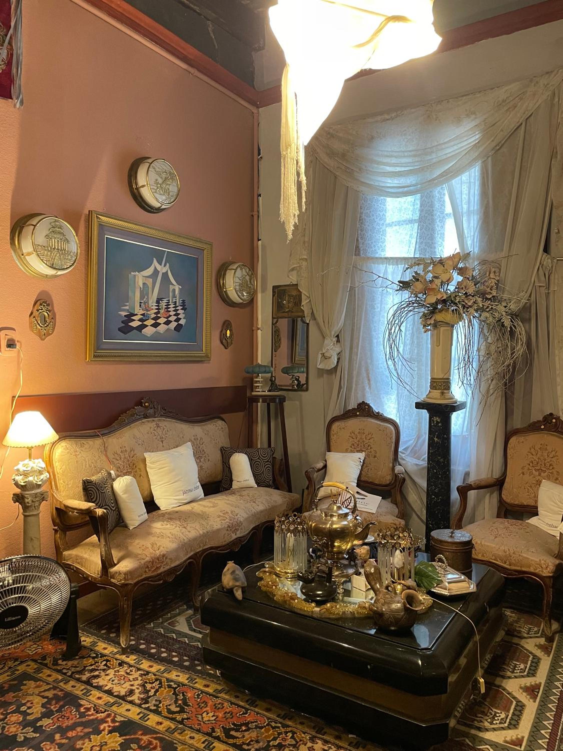 lounge