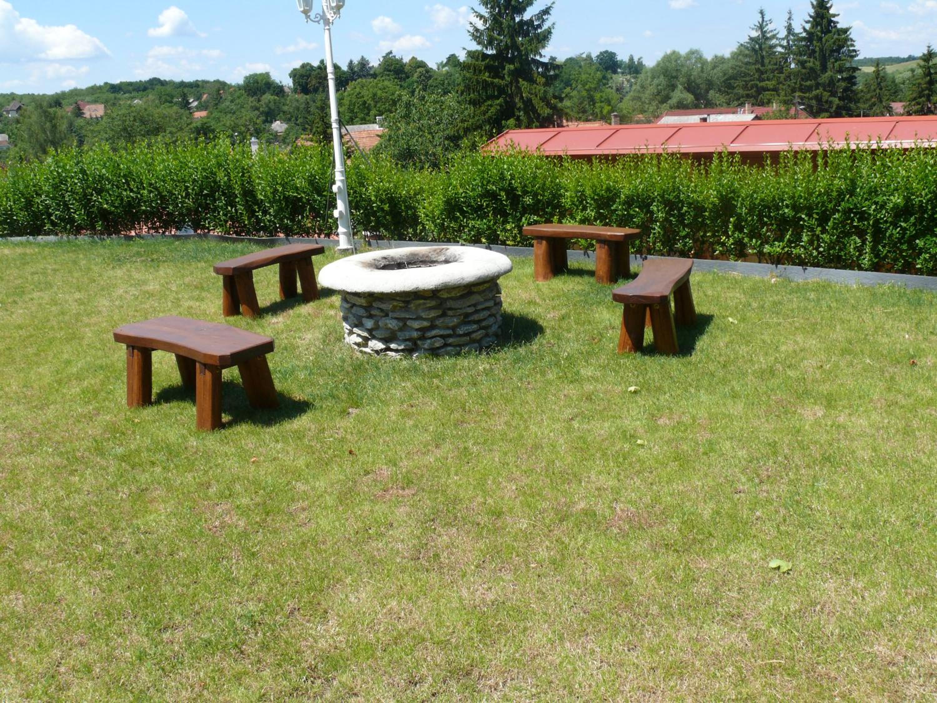 Photo 51