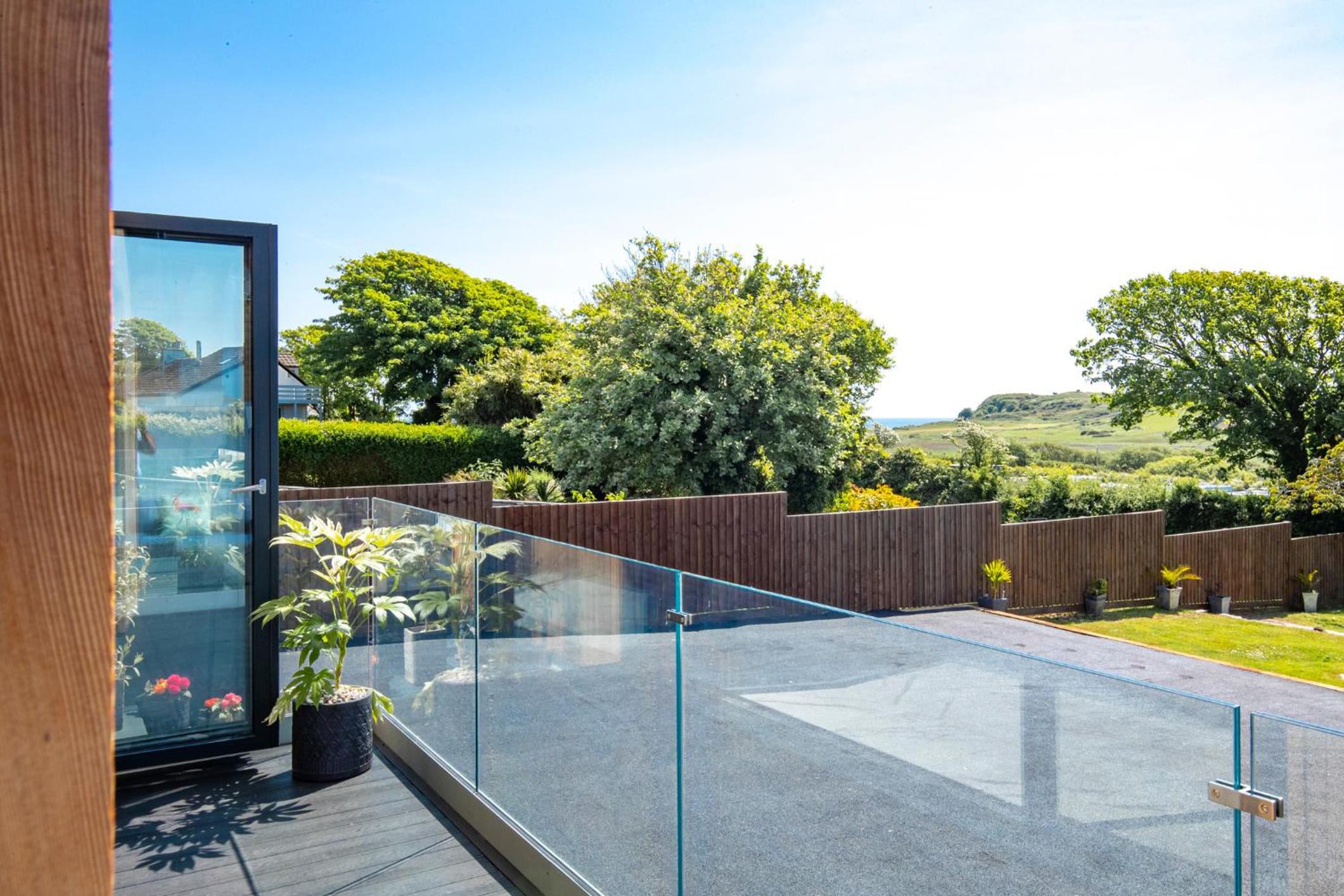Sandtops - Beautiful Headland Views and Hot Tub view 5