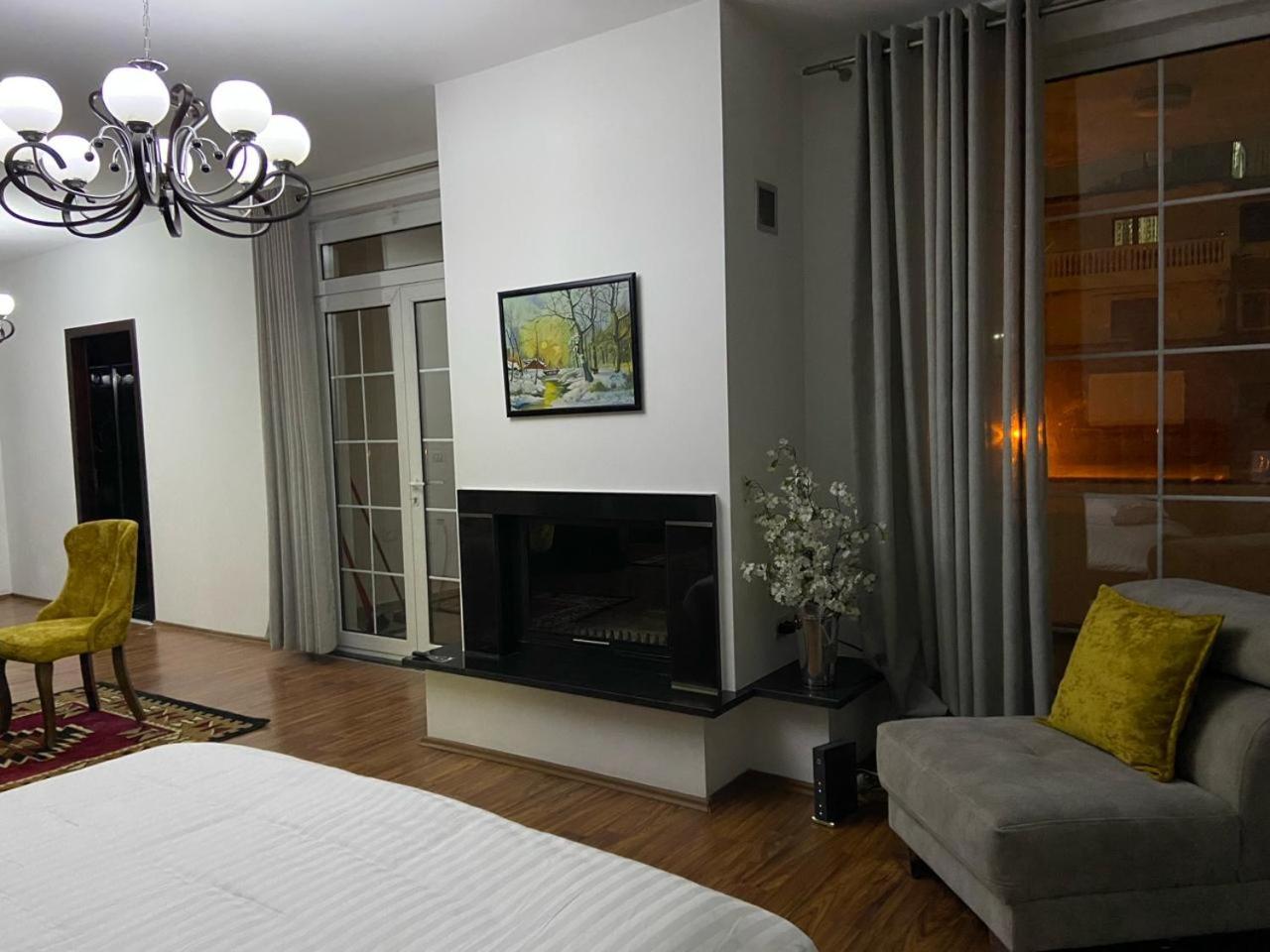 North Star Hotel