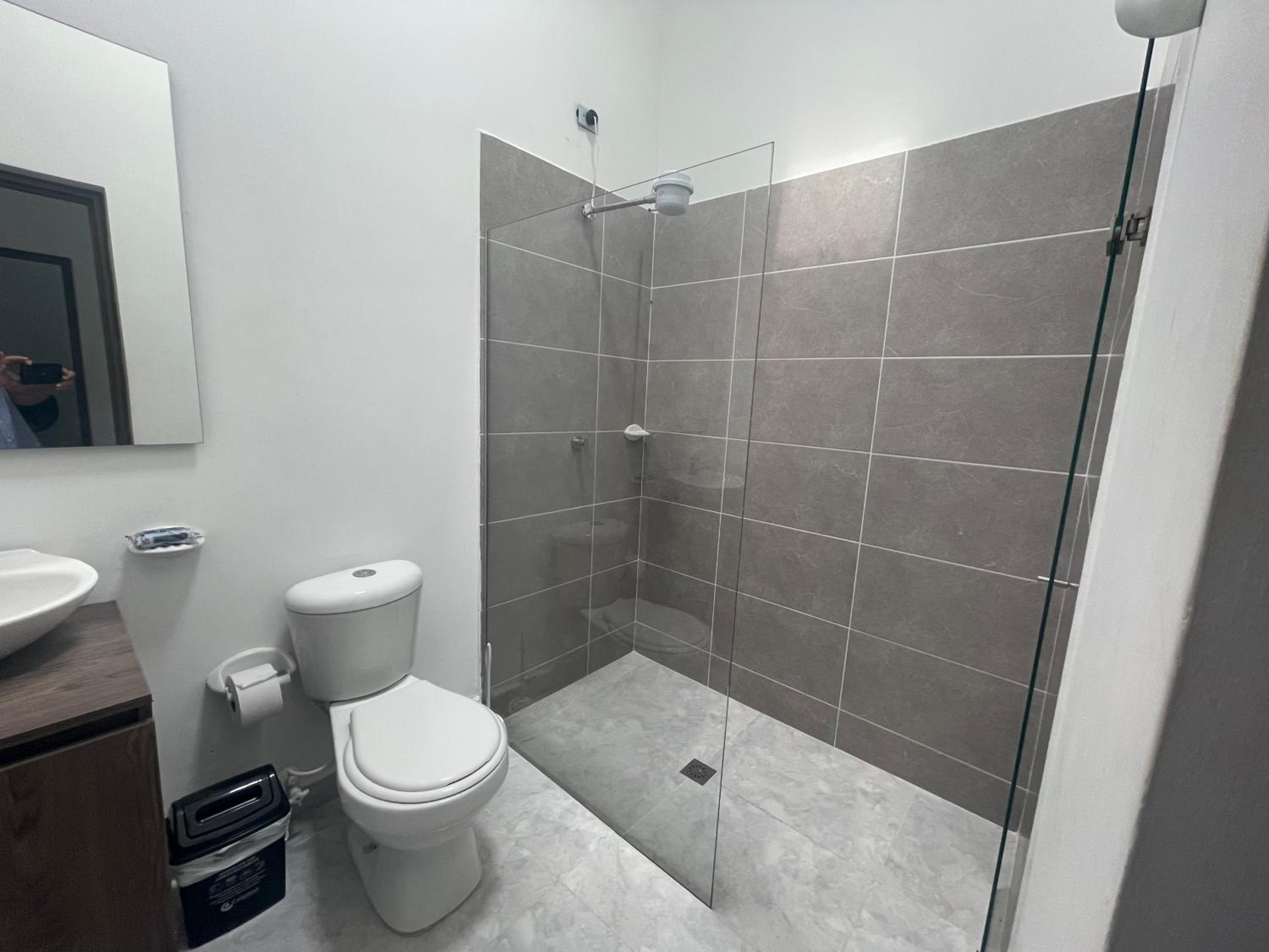 Céntrico apartamento y bien ubicado en Laureles Apto 402
