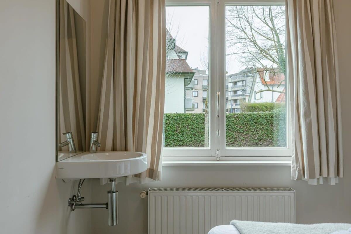 Cozy spacious villa near the coast in Koksijde