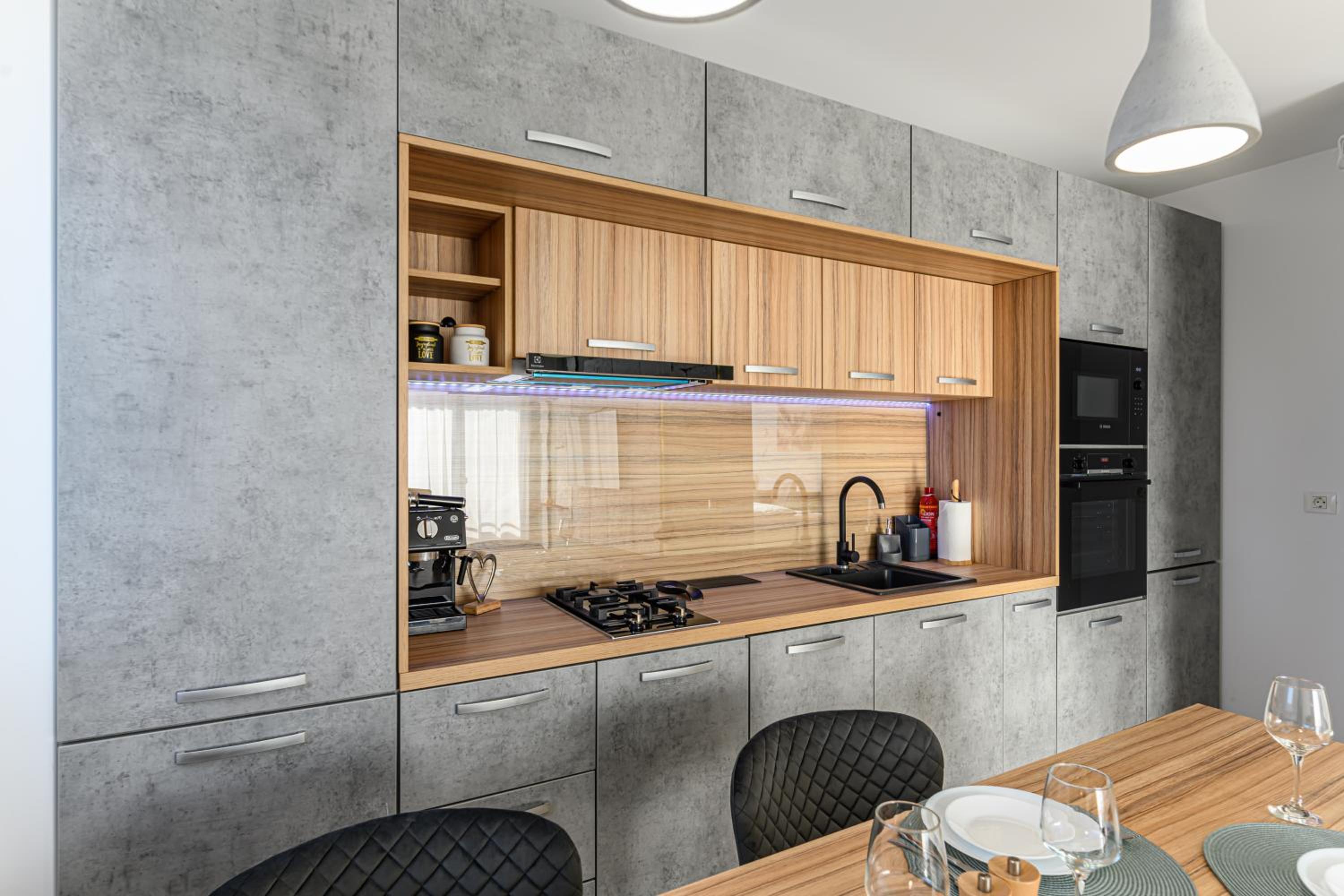 B-Holiday Luxury Apartments Urban Plaza