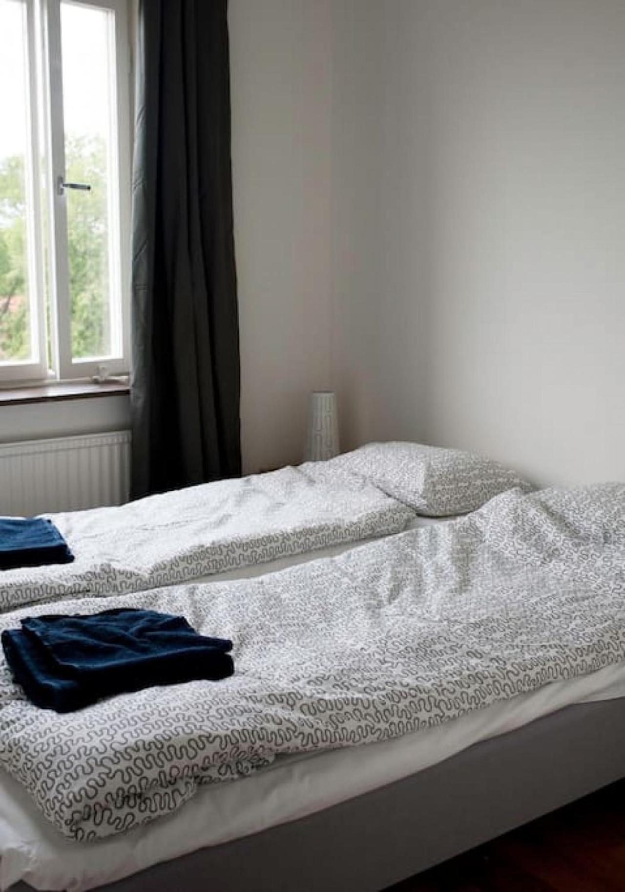 Newly furnished apt in Lidingo view 2
