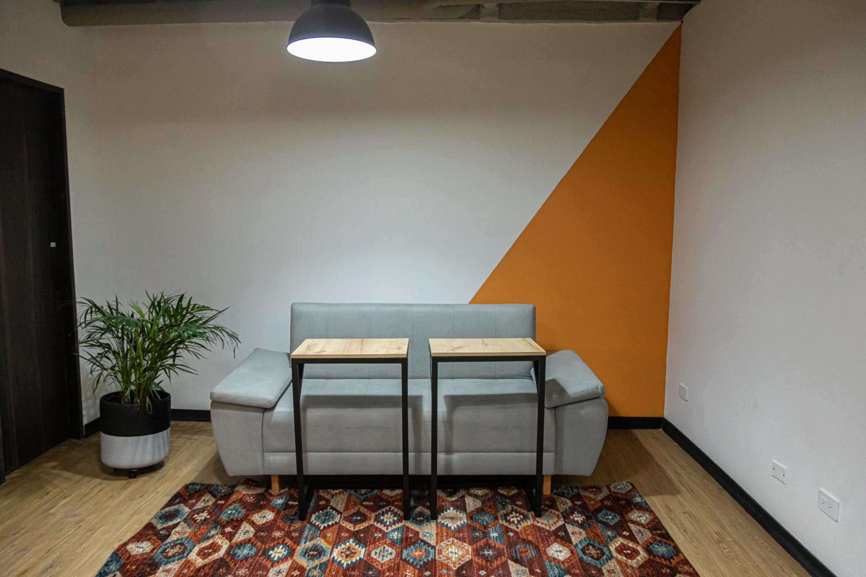 Dormitorios en Medellín con áreas comunes, Coworking - Be Together by Roots Rentals TOG HAB