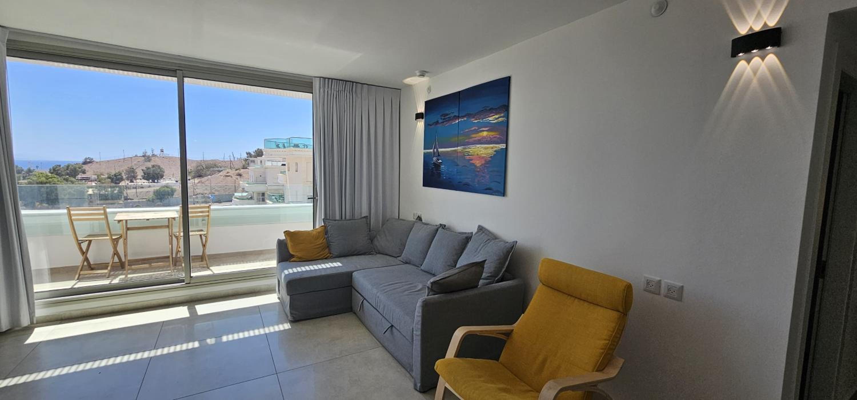 Sea side apartment one step to the beach-By Amdar Holiday Apartments view 5