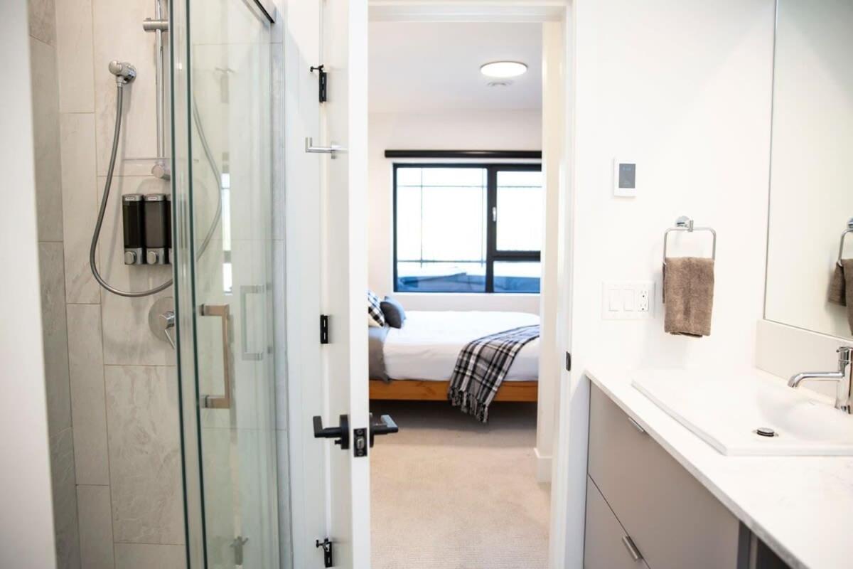 Domino Condo - Bunk Bed & Hot Tub