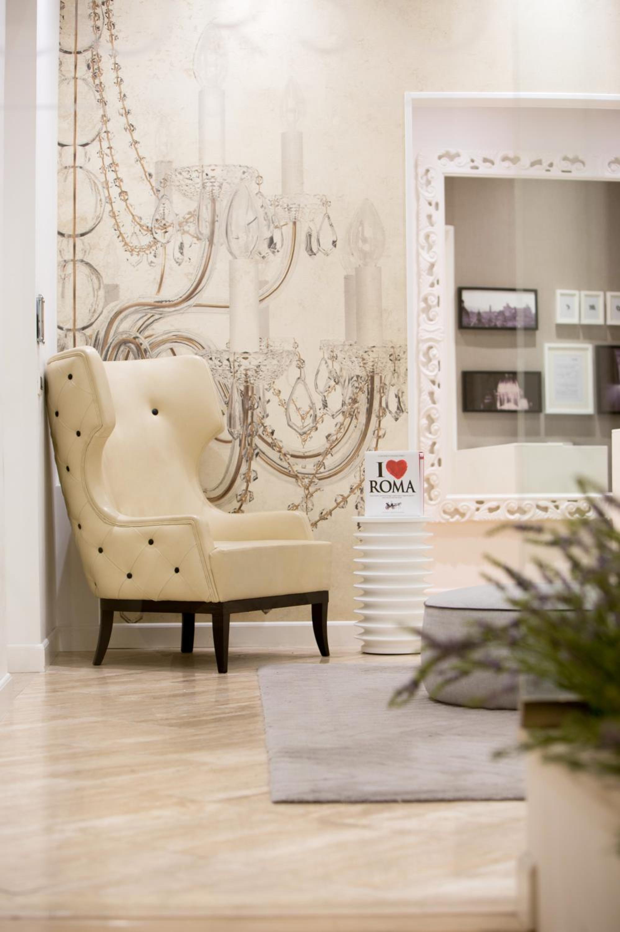Via Del Corso Home Roma