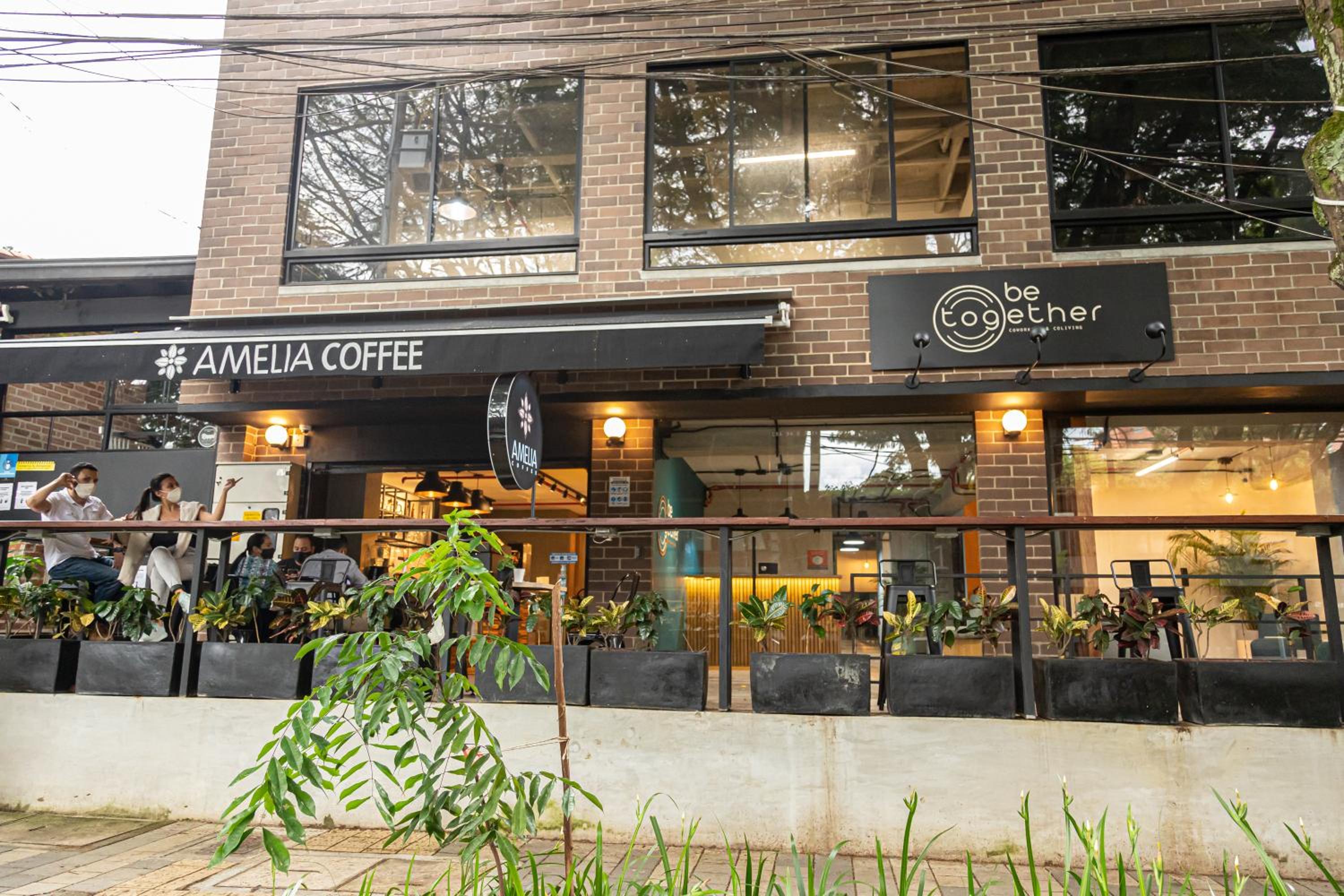 Dormitorios en Medellín con áreas comunes, Coworking - Be Together by Roots Rentals TOG HAB