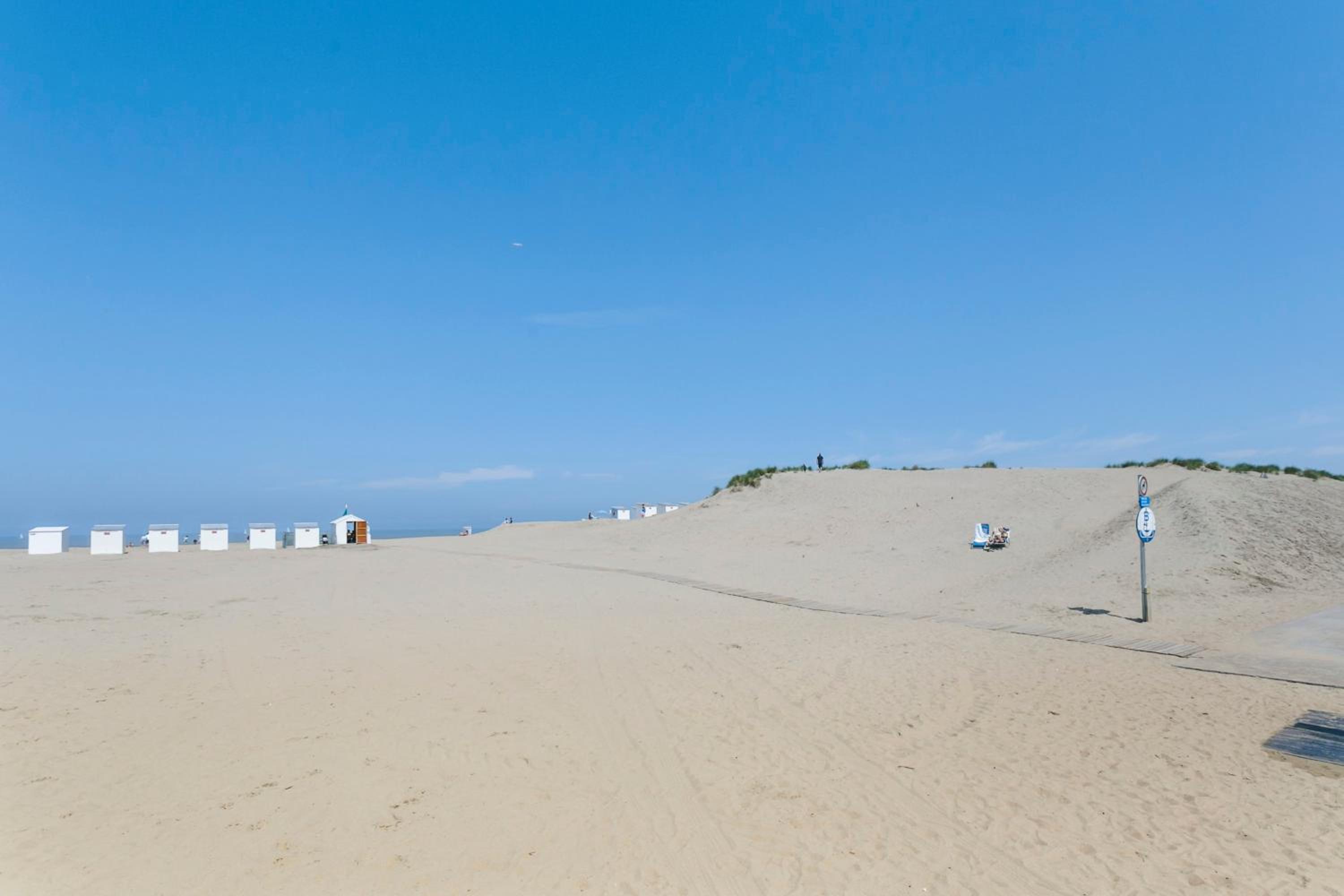 Cozy spacious villa near the coast in Koksijde