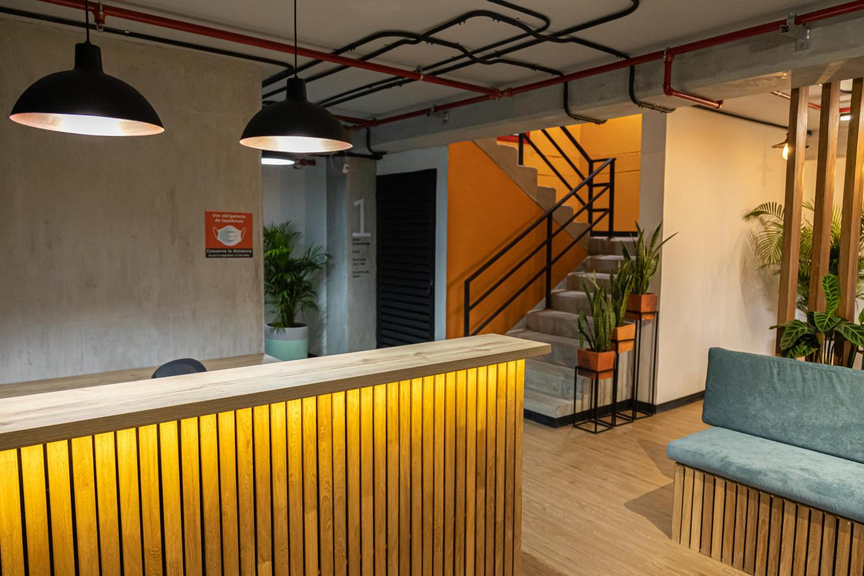 Dormitorios en Medellín con áreas comunes, Coworking - Be Together by Roots Rentals TOG HAB