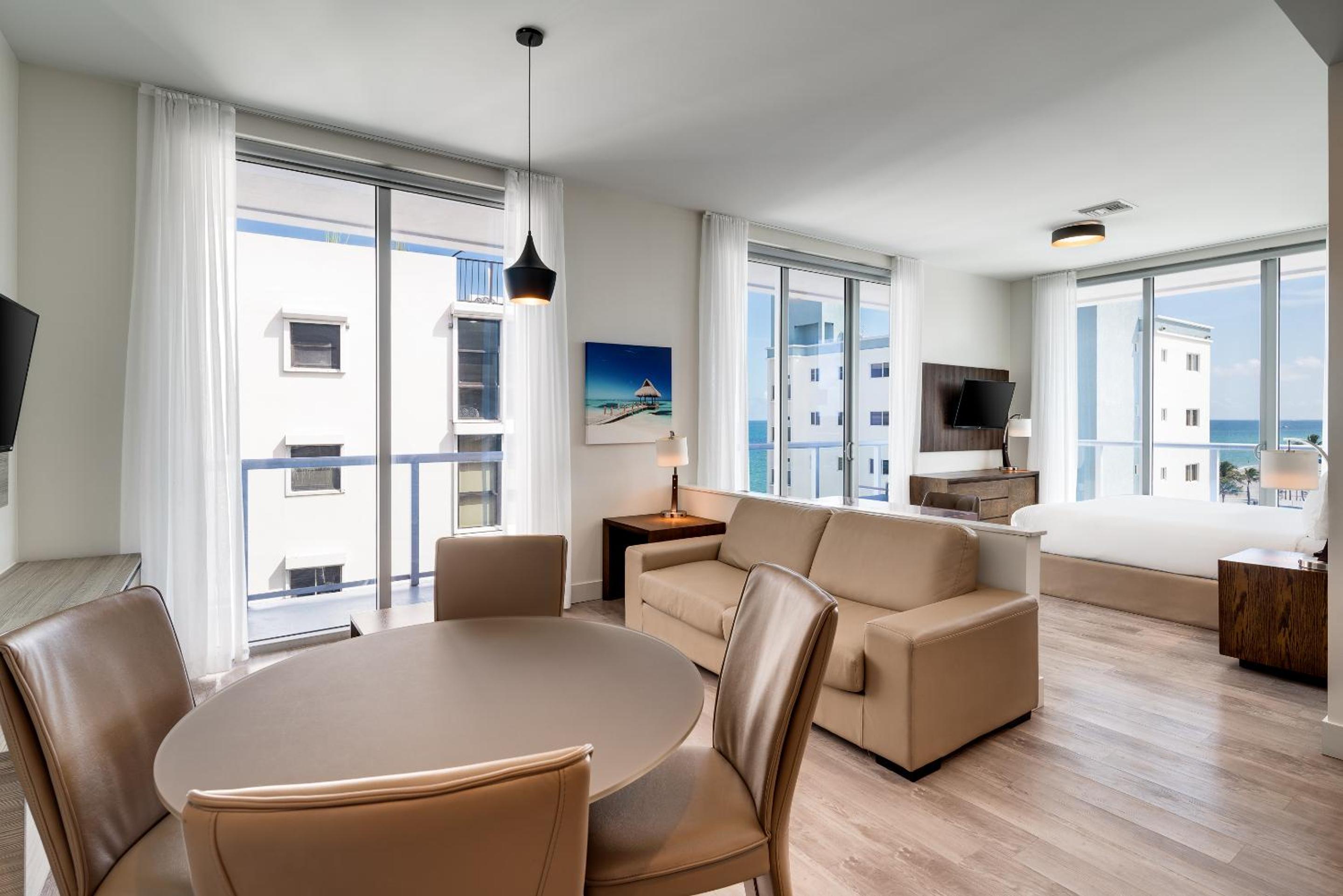 Costa Hollywood Beach Resort - An All Suite Hotel