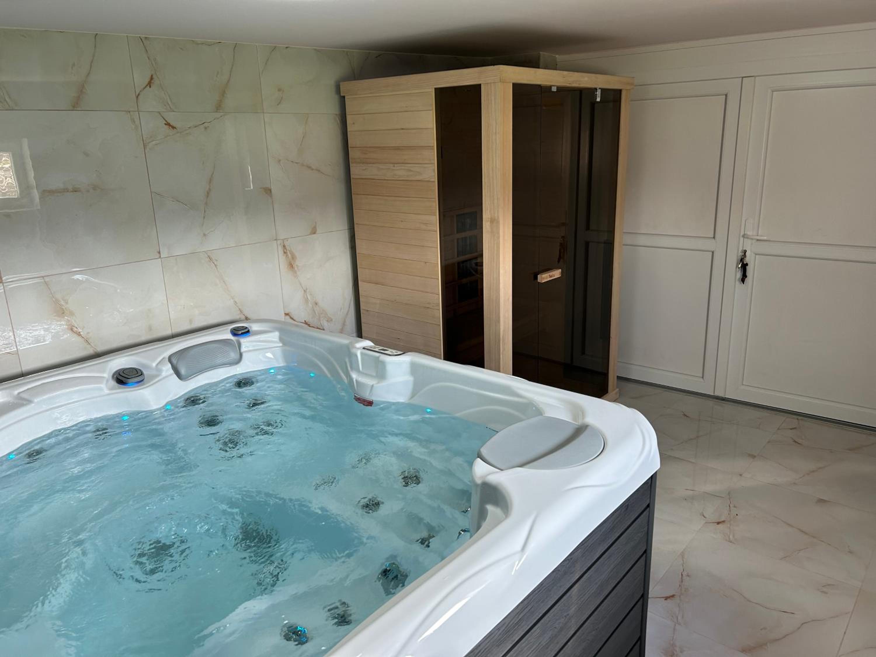 Noel Apartman