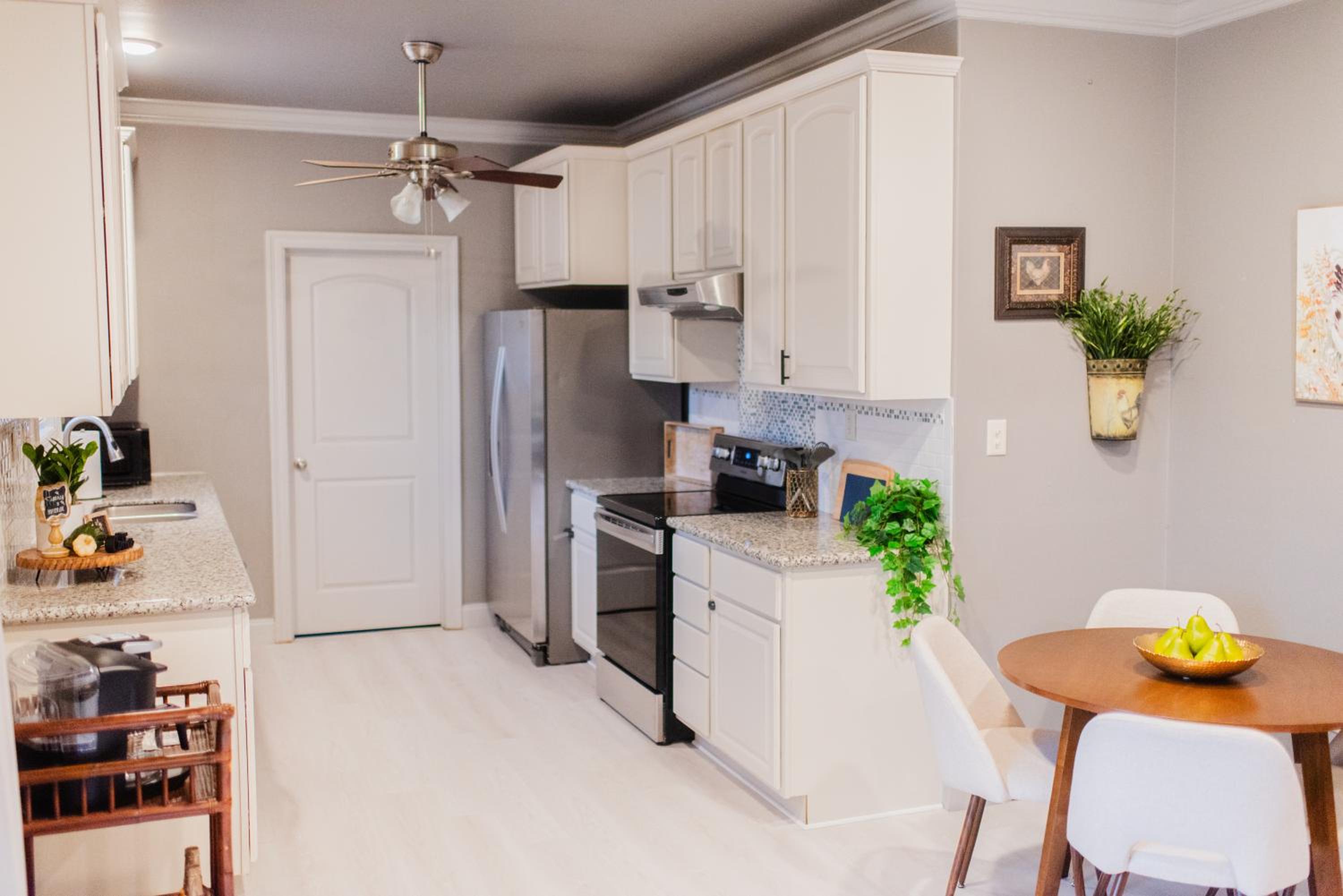 Country Cottage - Broussard view 5