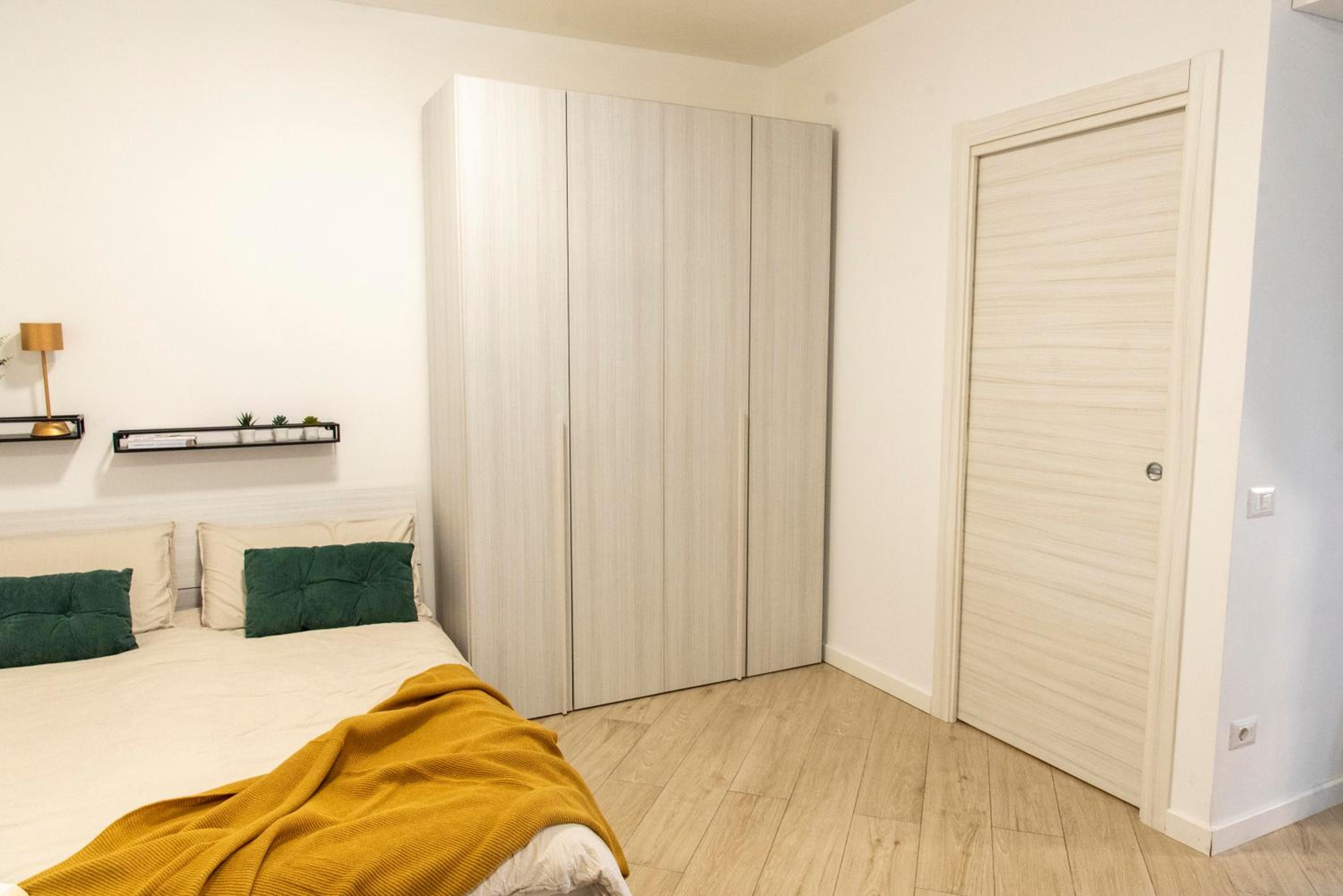 KAMCHŪ RESIDENCE: VIA DEI LAGHI - APT #R1 view 5