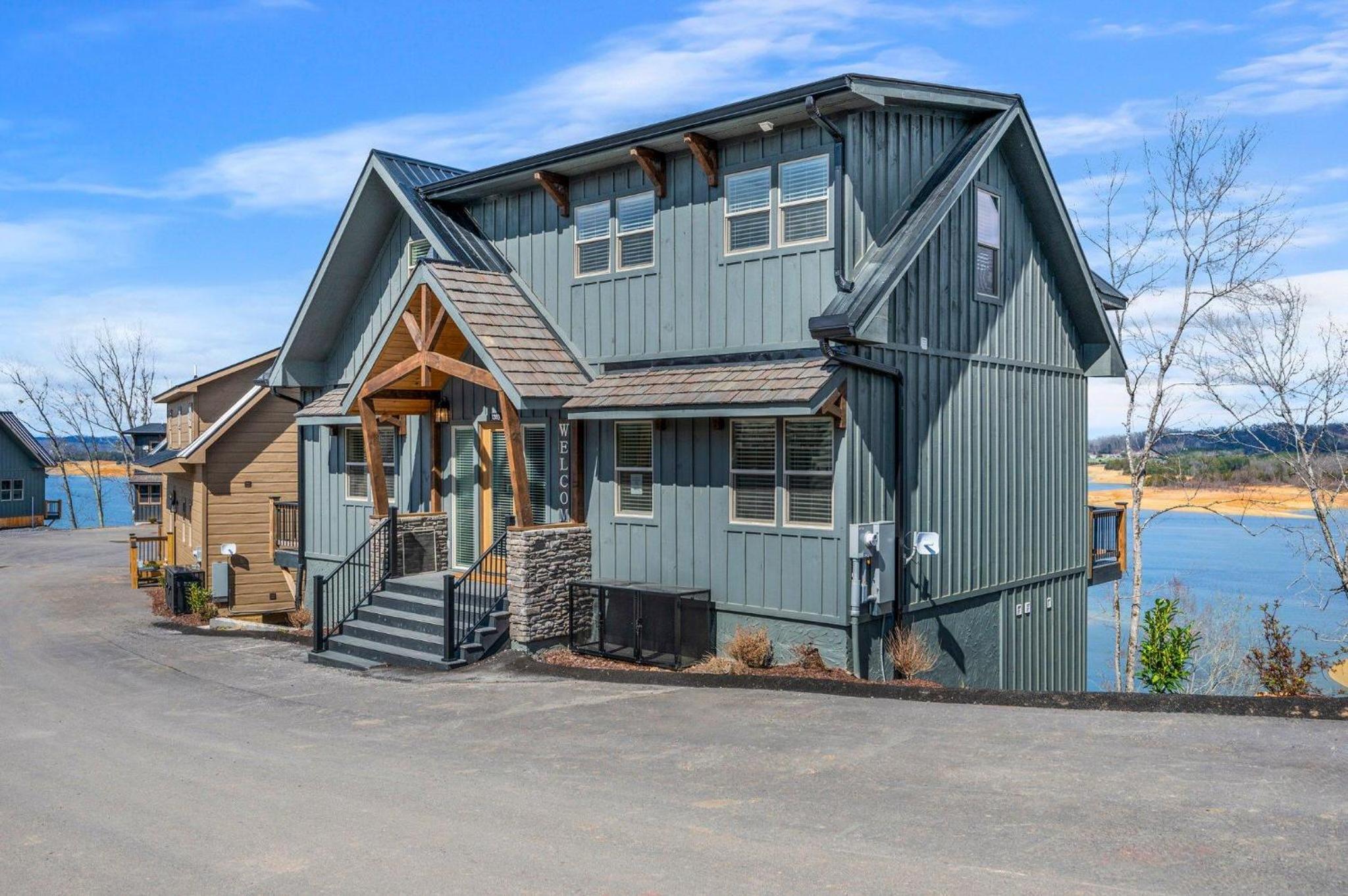 Serenity Shores Lodge