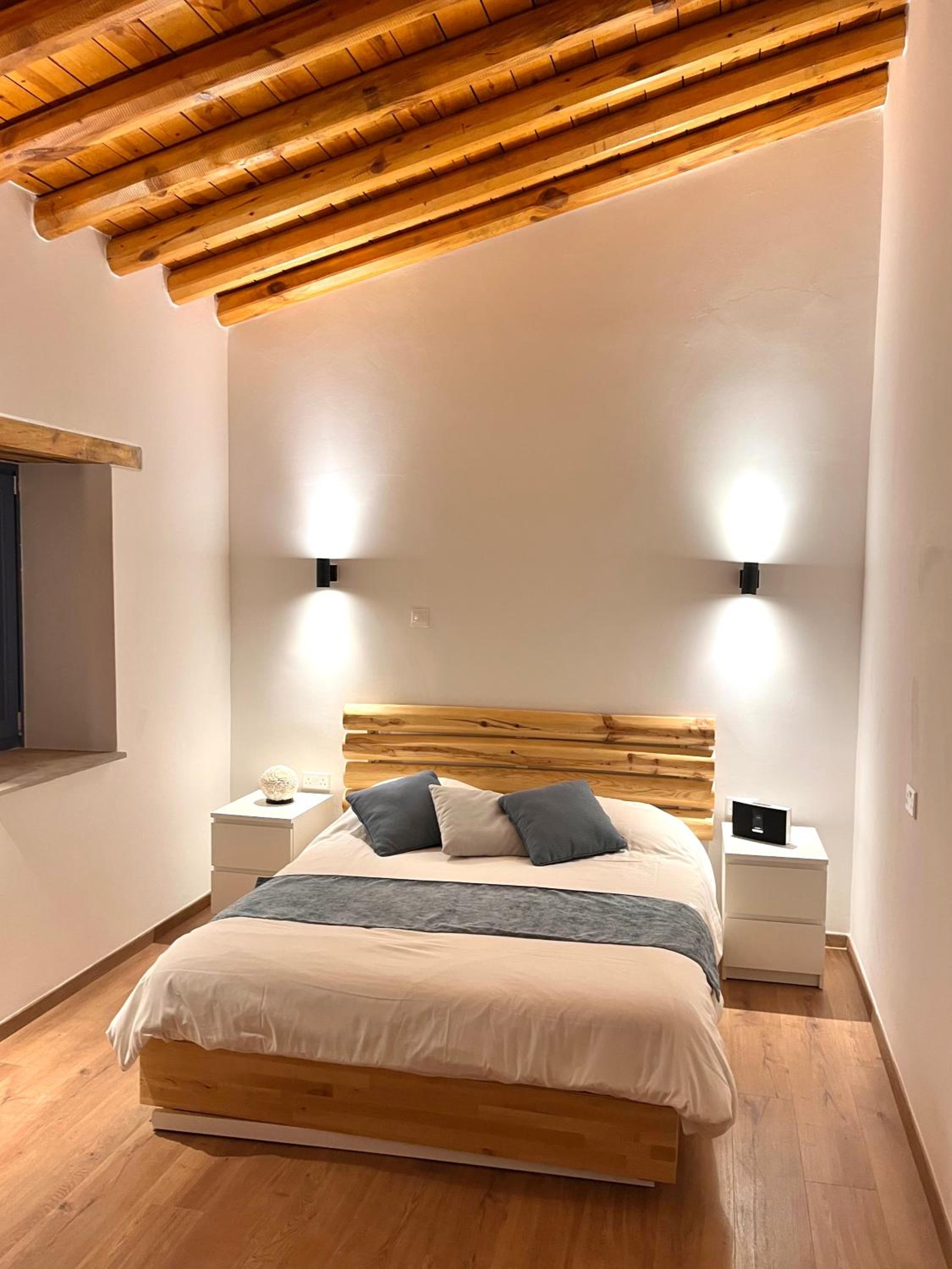 The Courtyard Episkopi Guest Houses