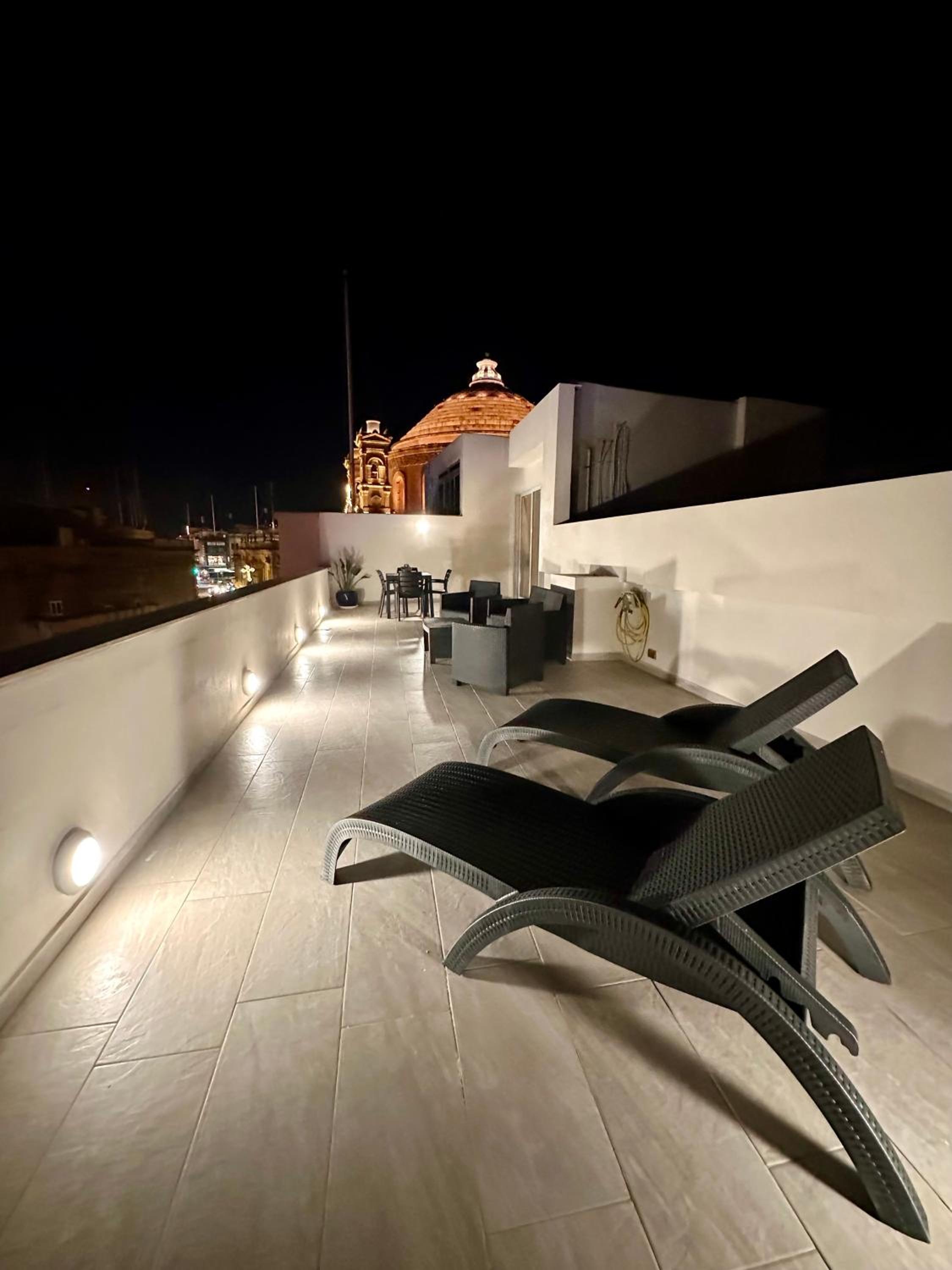 Mosta Dome Penthouse
