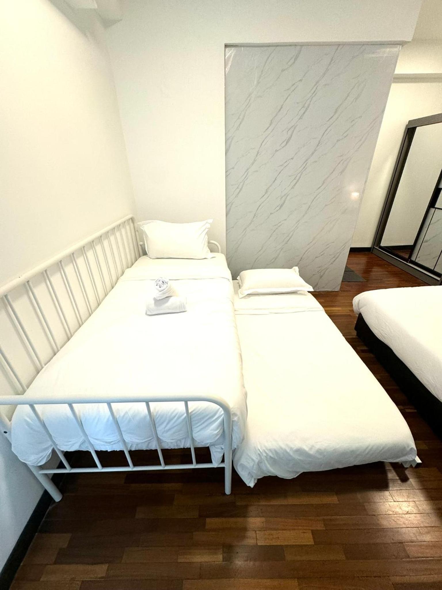Loft Duplex Suite Kuala Lumpur Nr Midvalley 4to6pax