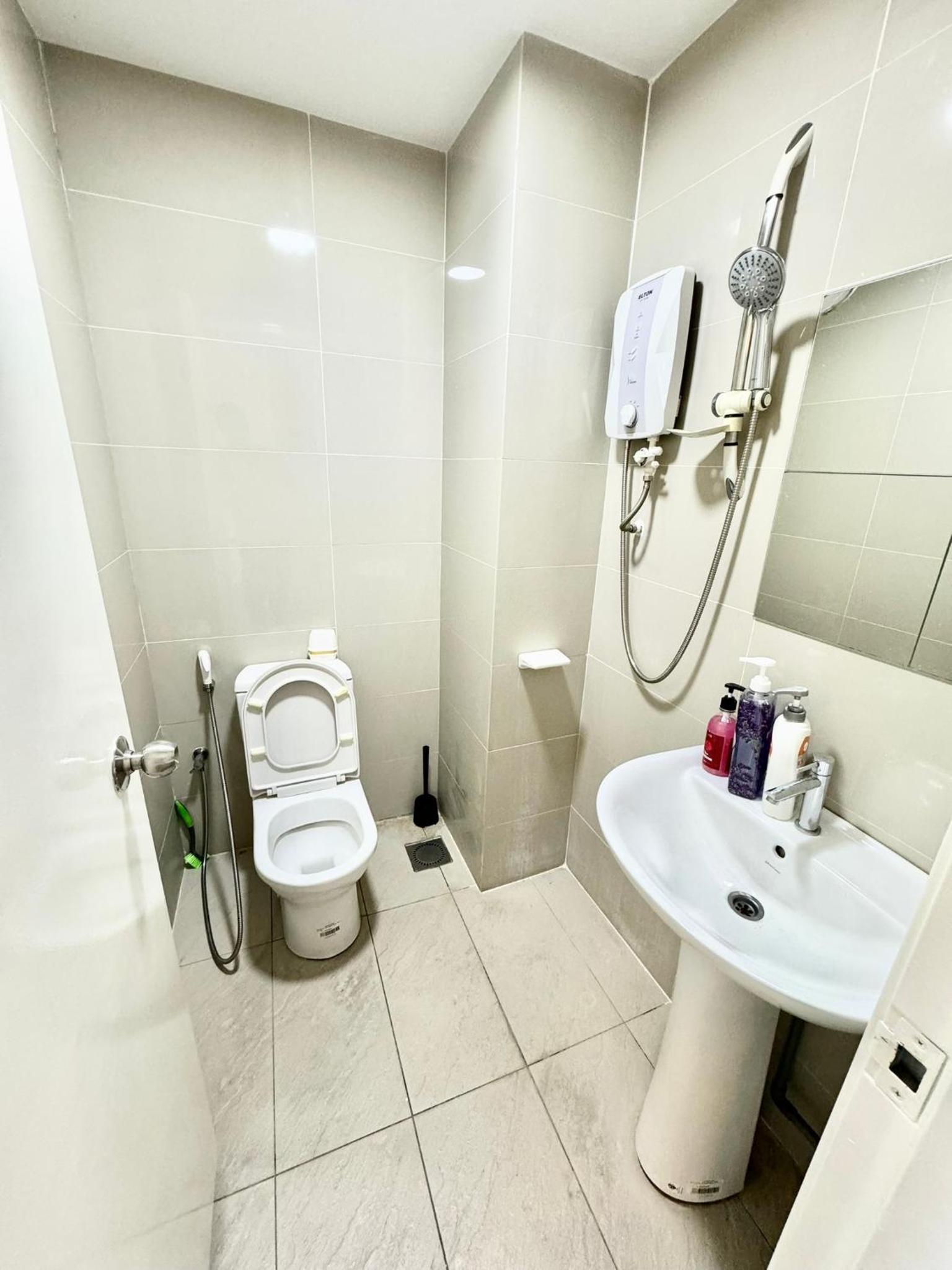 Loft Duplex Suite Kuala Lumpur Nr Midvalley 4to6pax