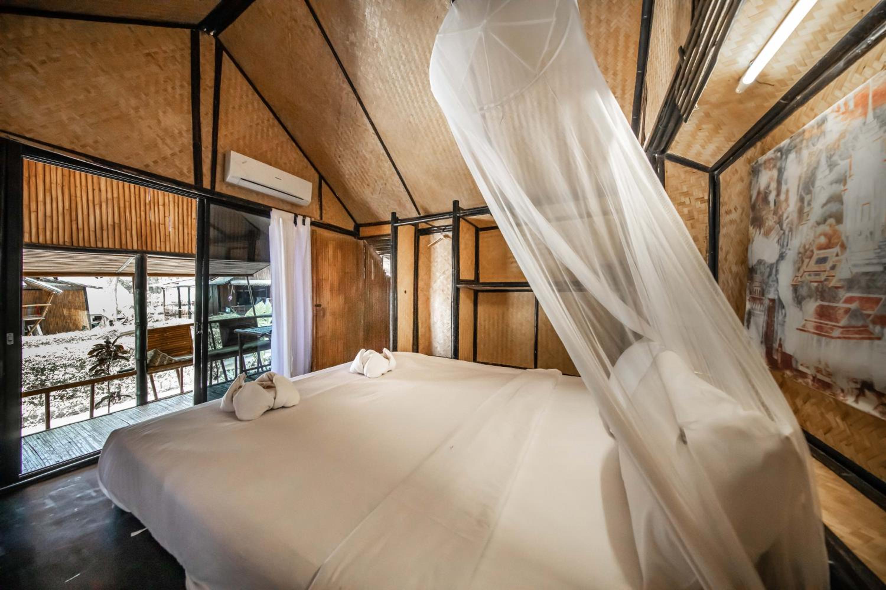 Eco Lanta Hideaway Beach Resort