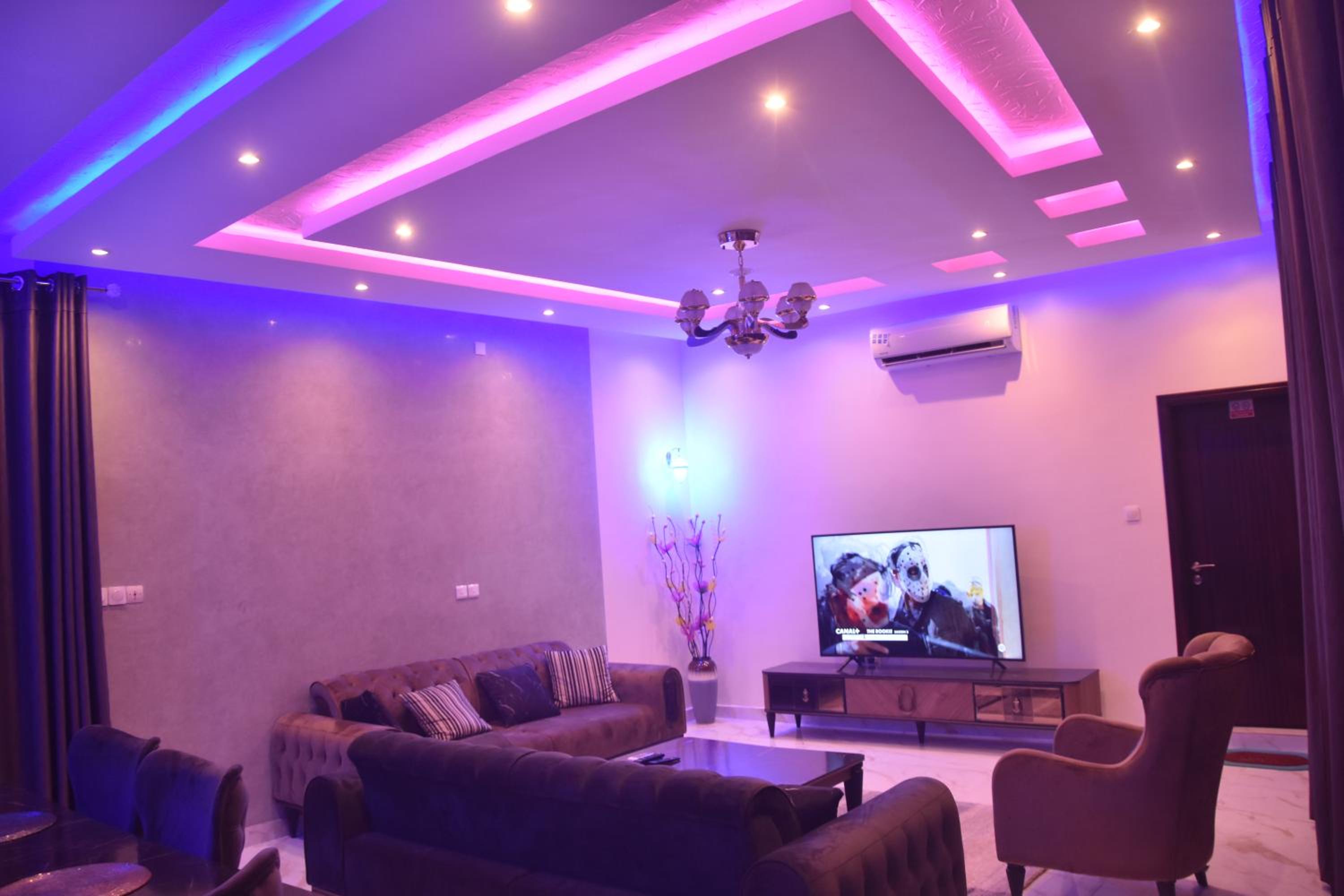 AHA RESIDENCE