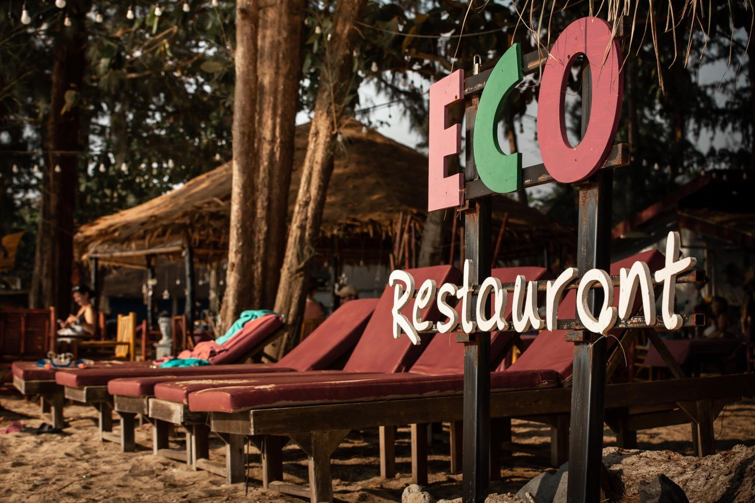 Eco Lanta Hideaway Beach Resort