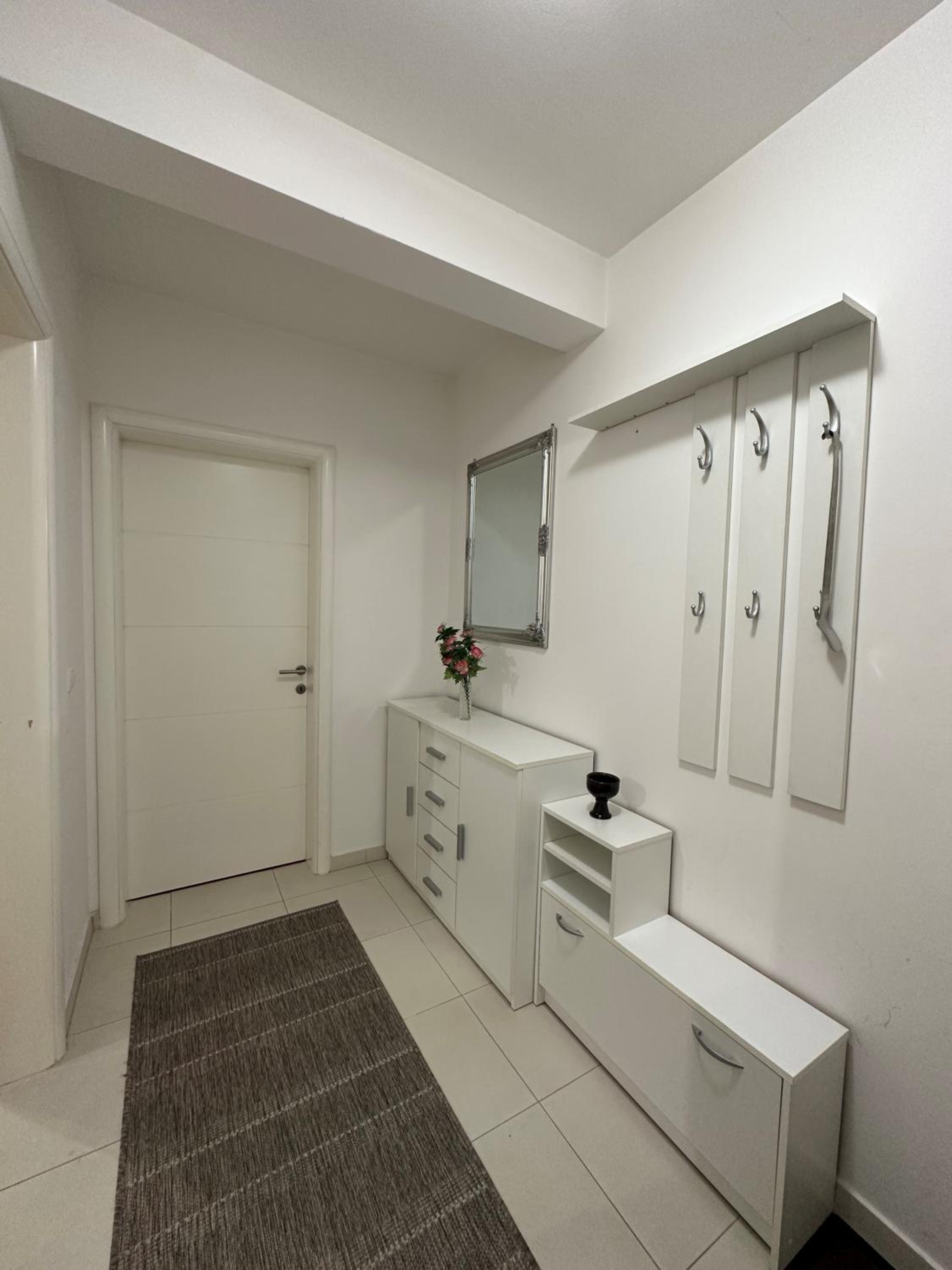 Captain's Luxury Apartments