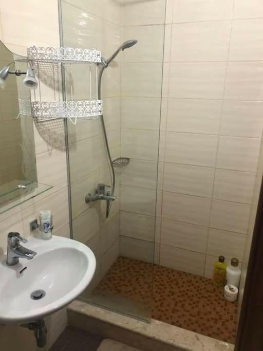 Ample Comfort in Quiet Area