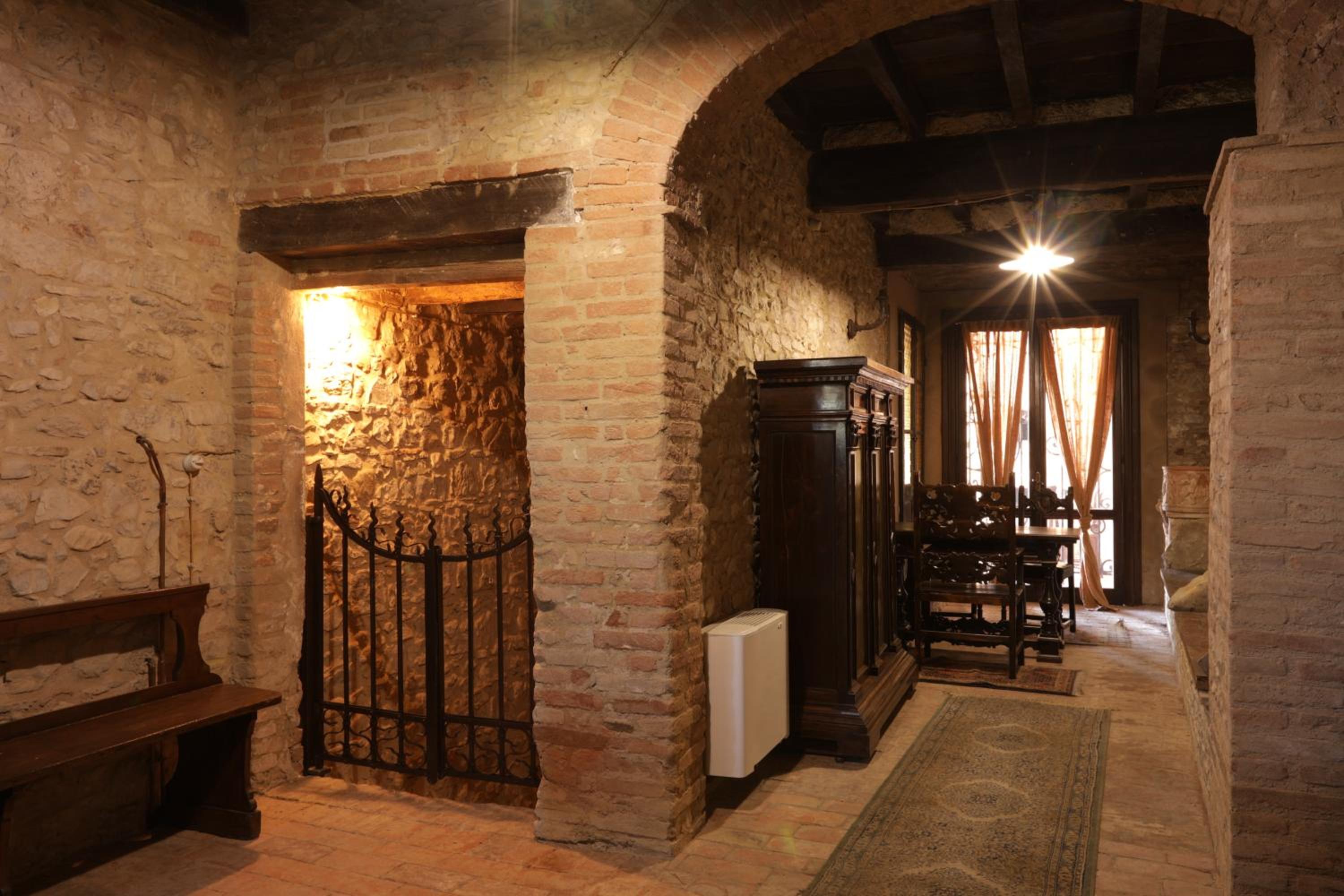 BORGO VILLA VALENTINI