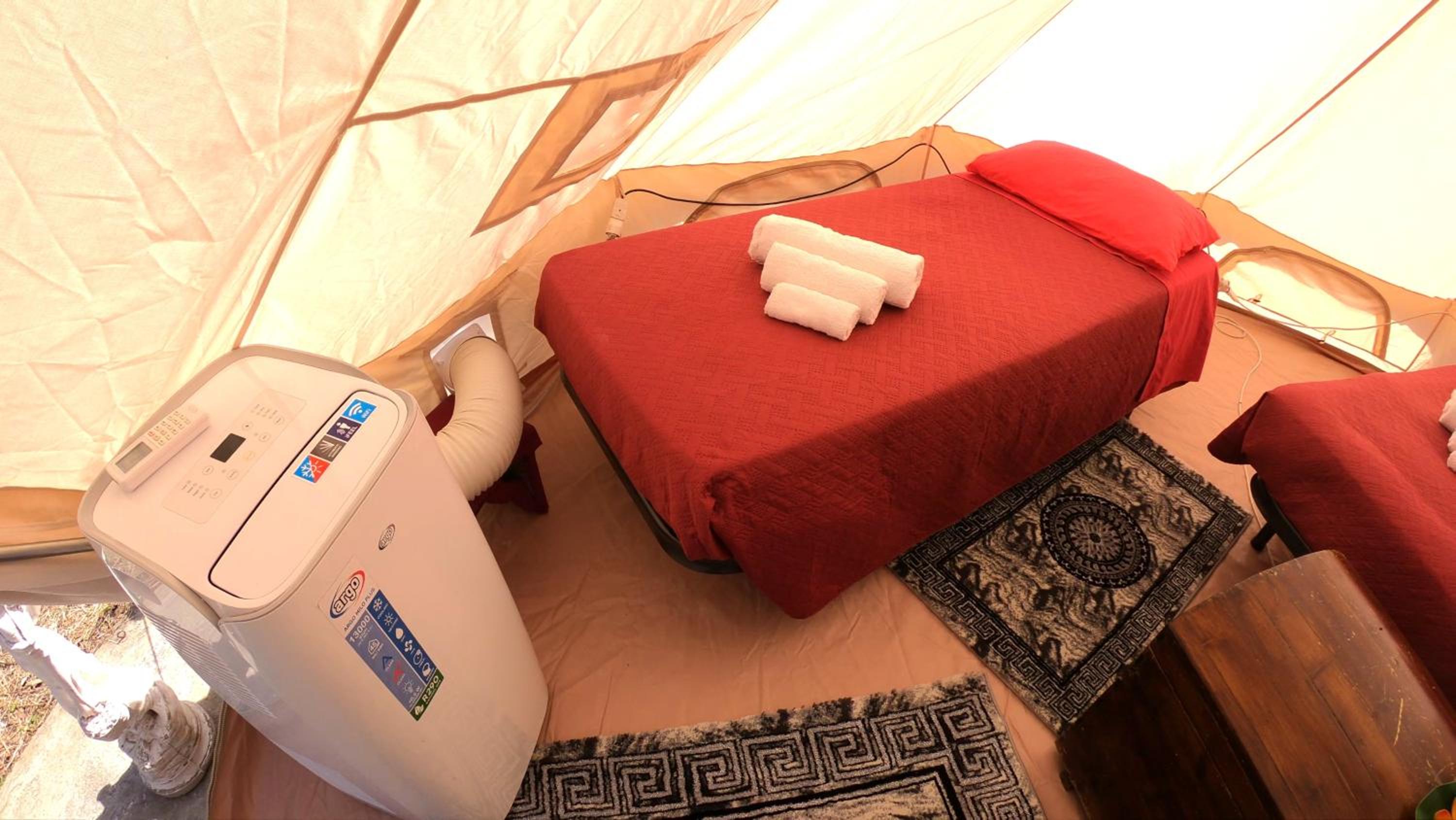 Gole Alcantara mini Glamping Lanternavacanze view 3