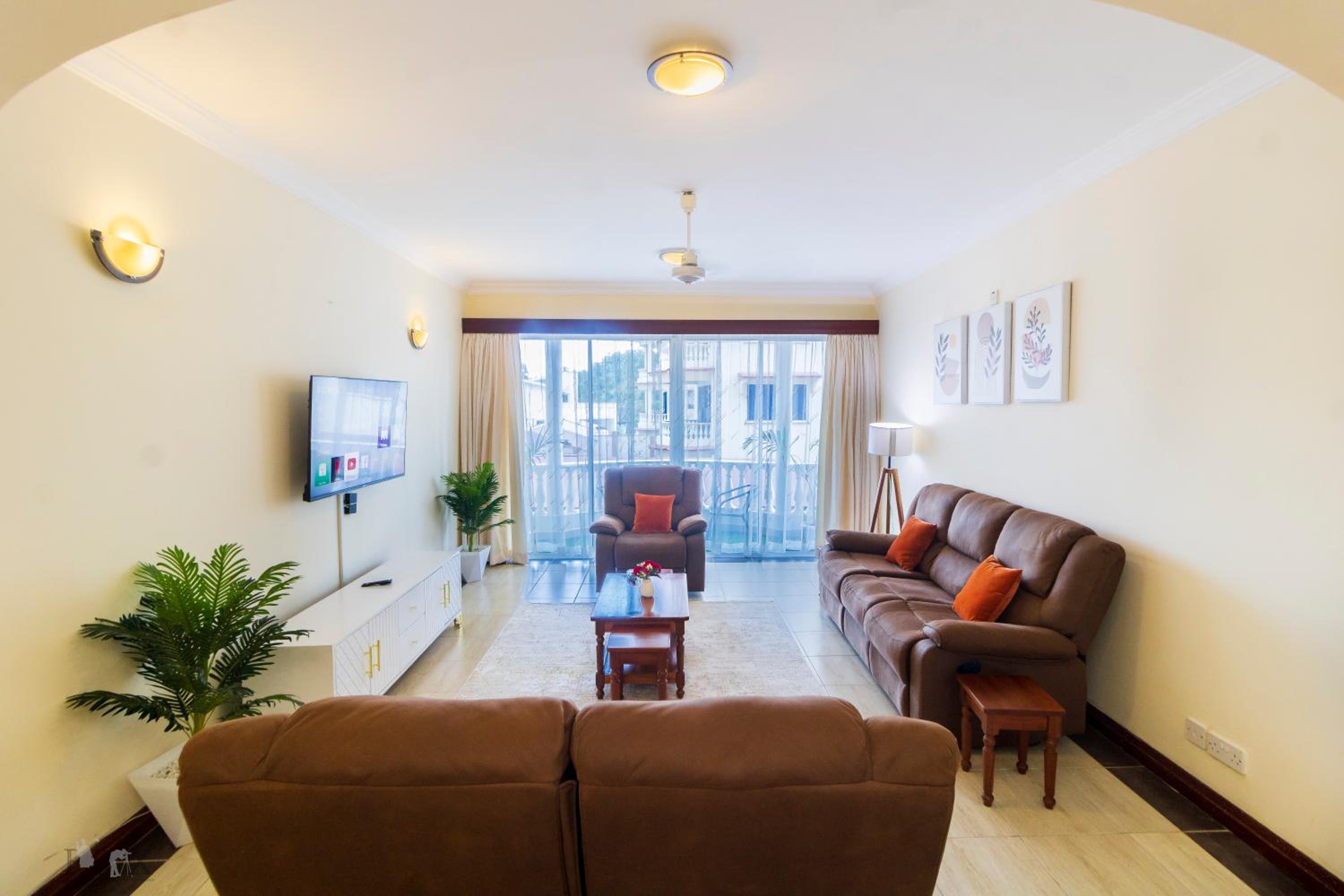 Executive 3bedroom near the beach view 3