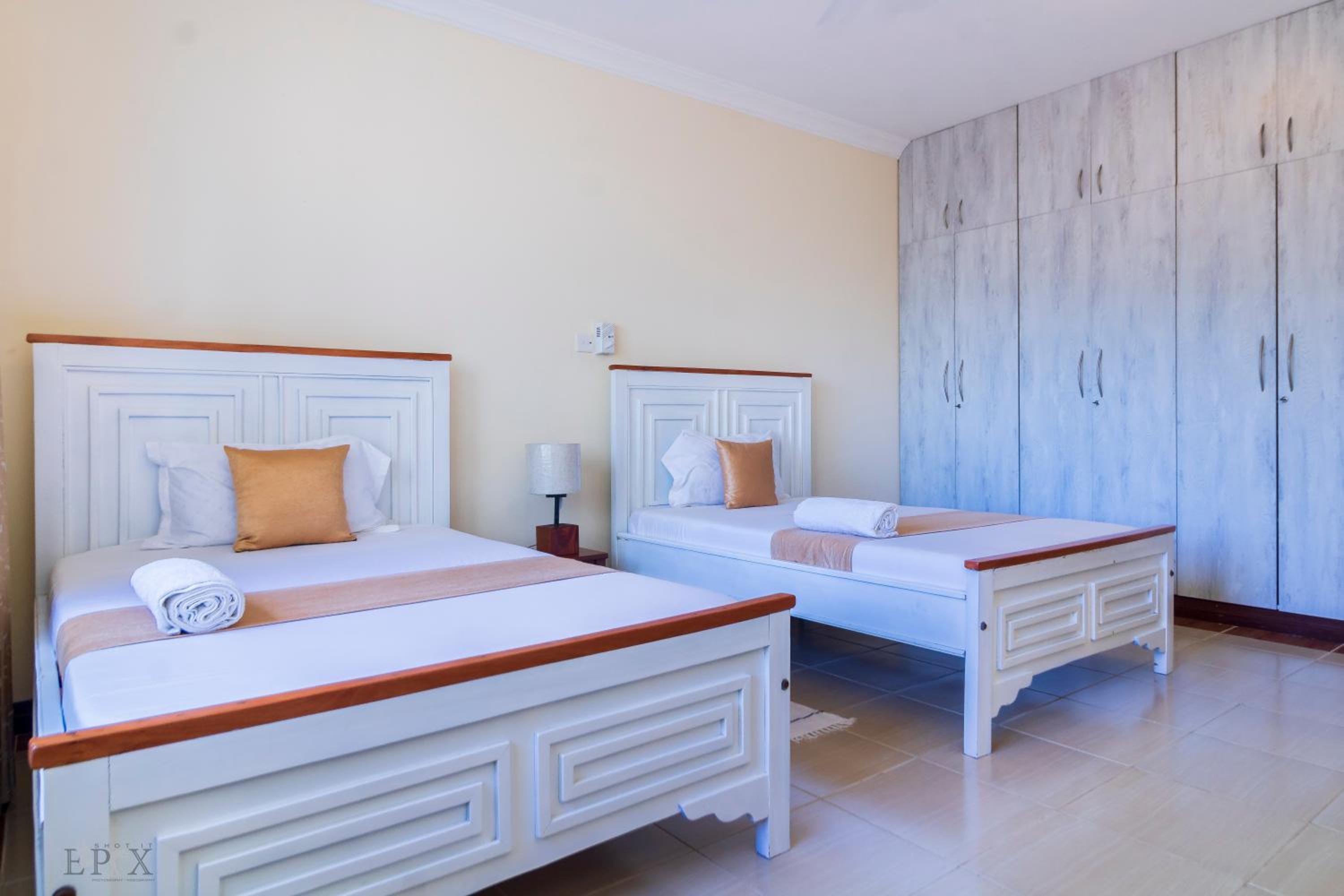 Executive 3bedroom near the beach view 2