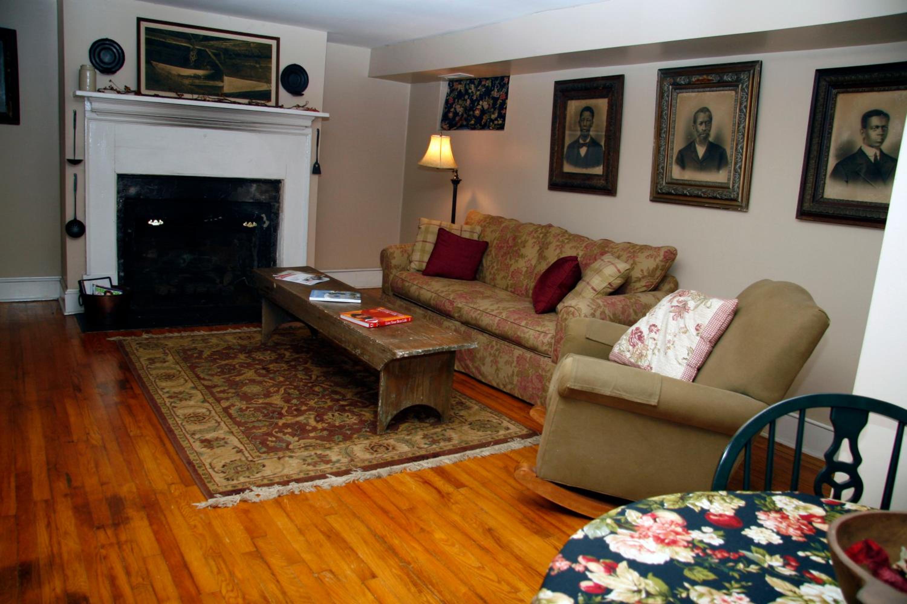 Photo 23