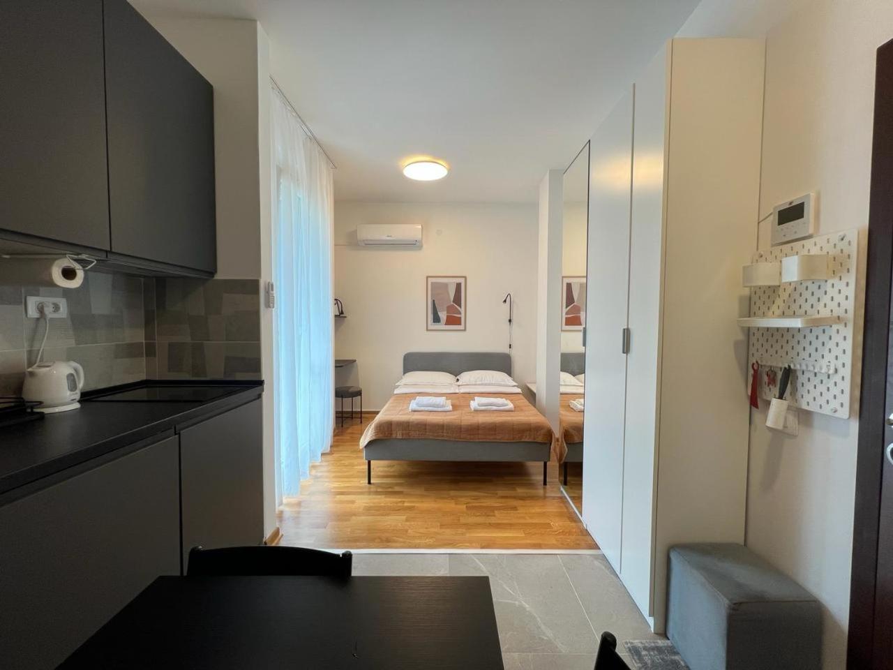 Cozy studio Bečići view 3