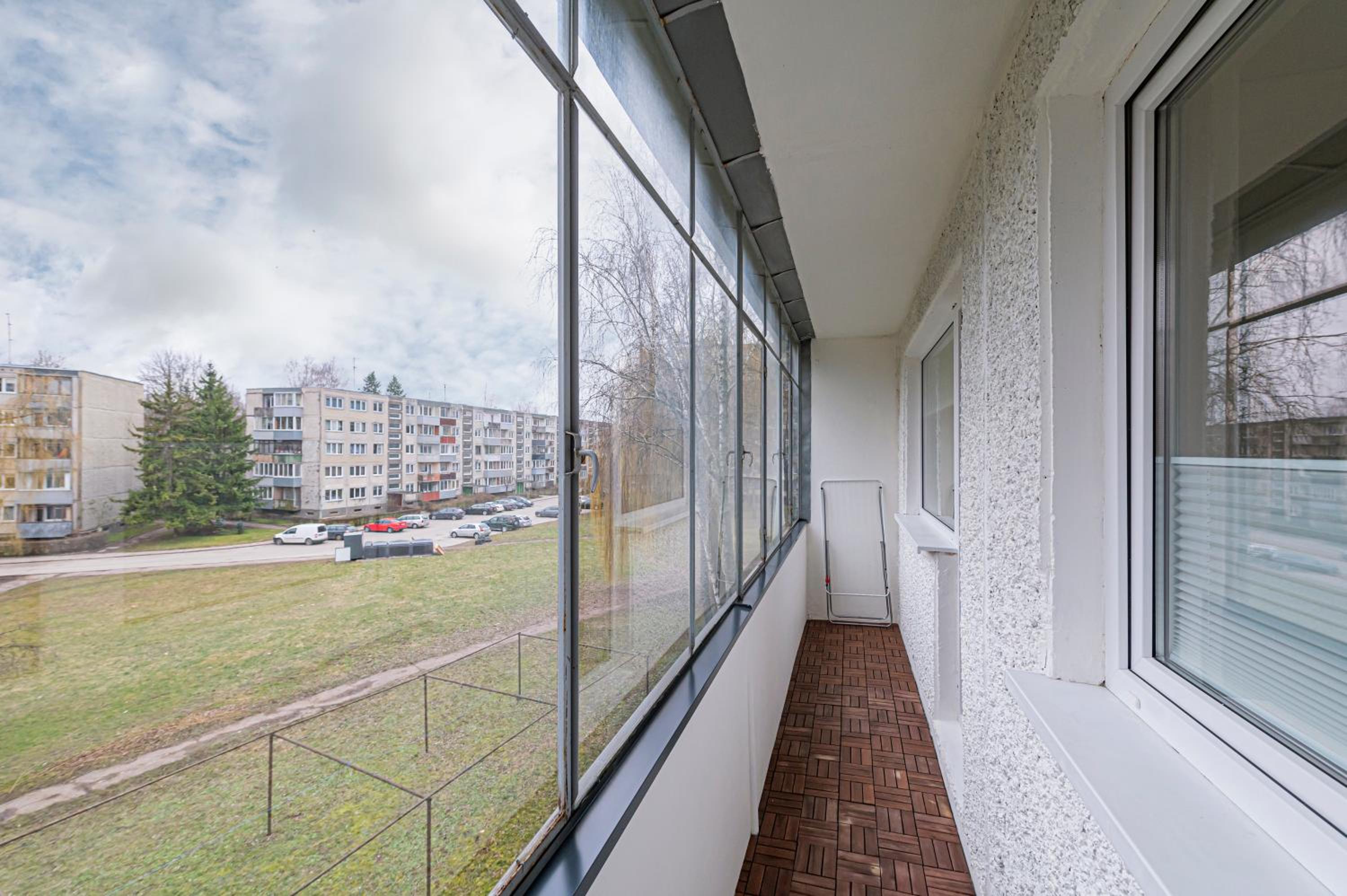 Luminious apartment with balcony by Polo Apartments view 4
