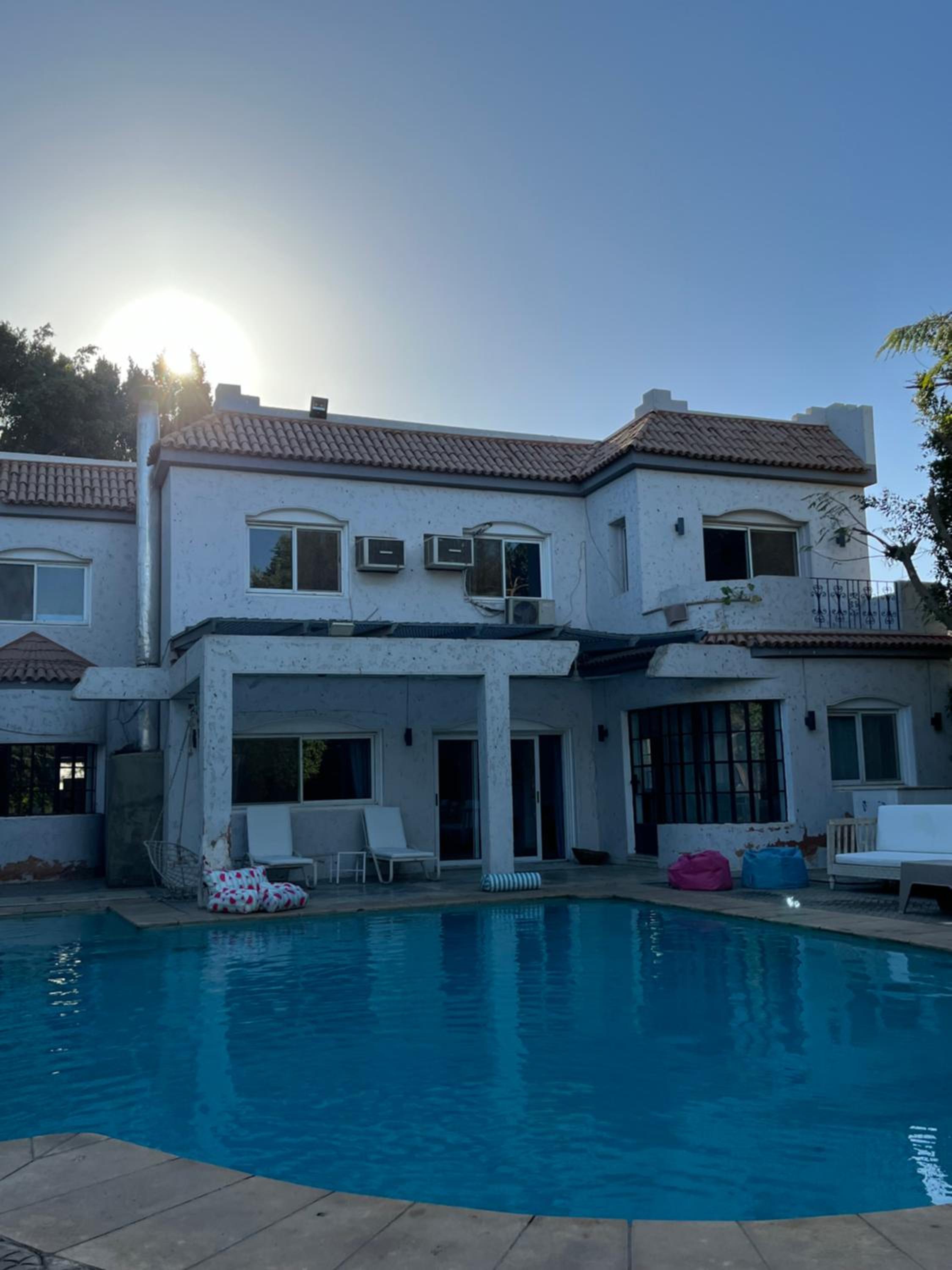 Villa by the Pyramids