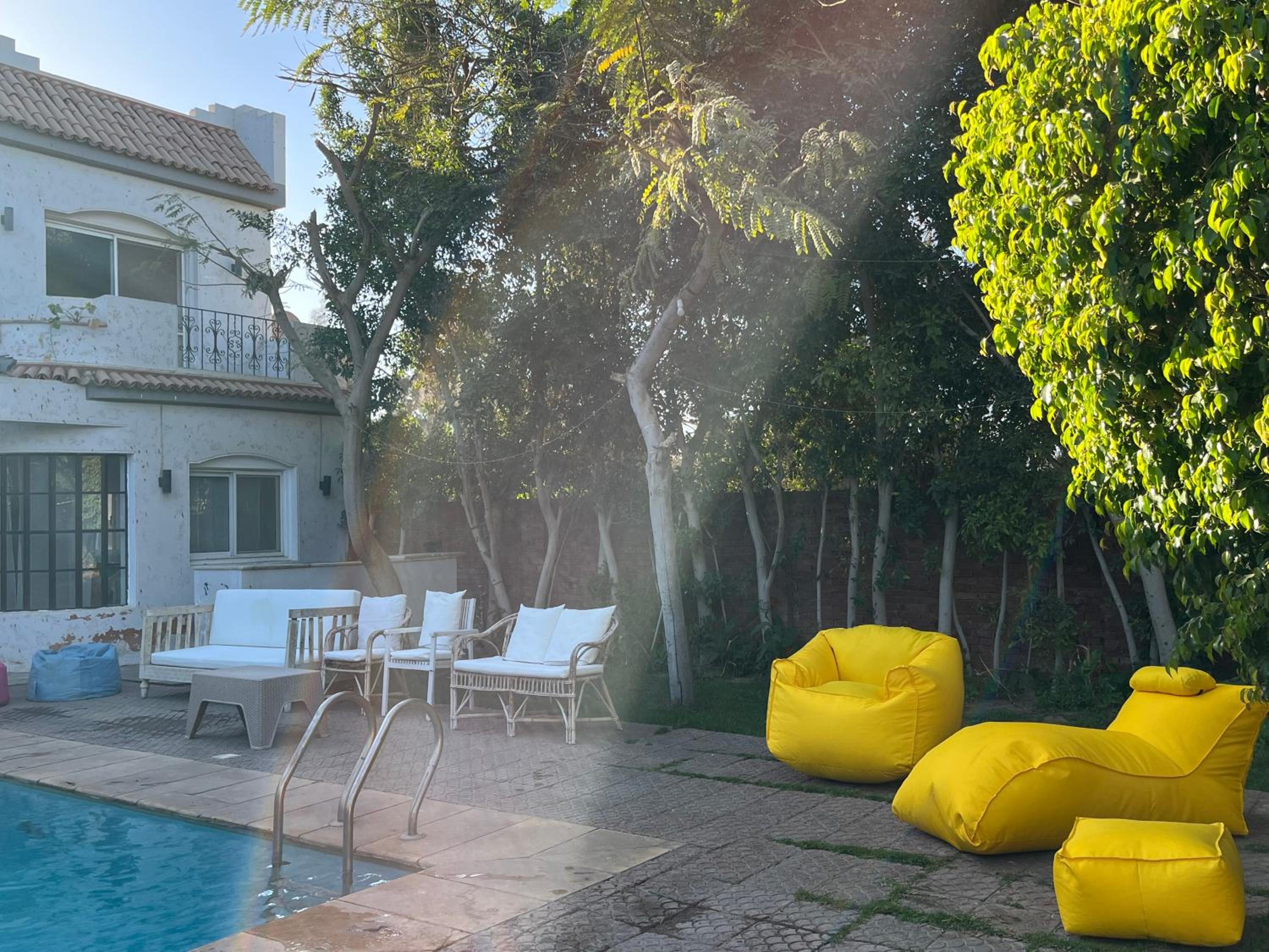 Villa by the Pyramids