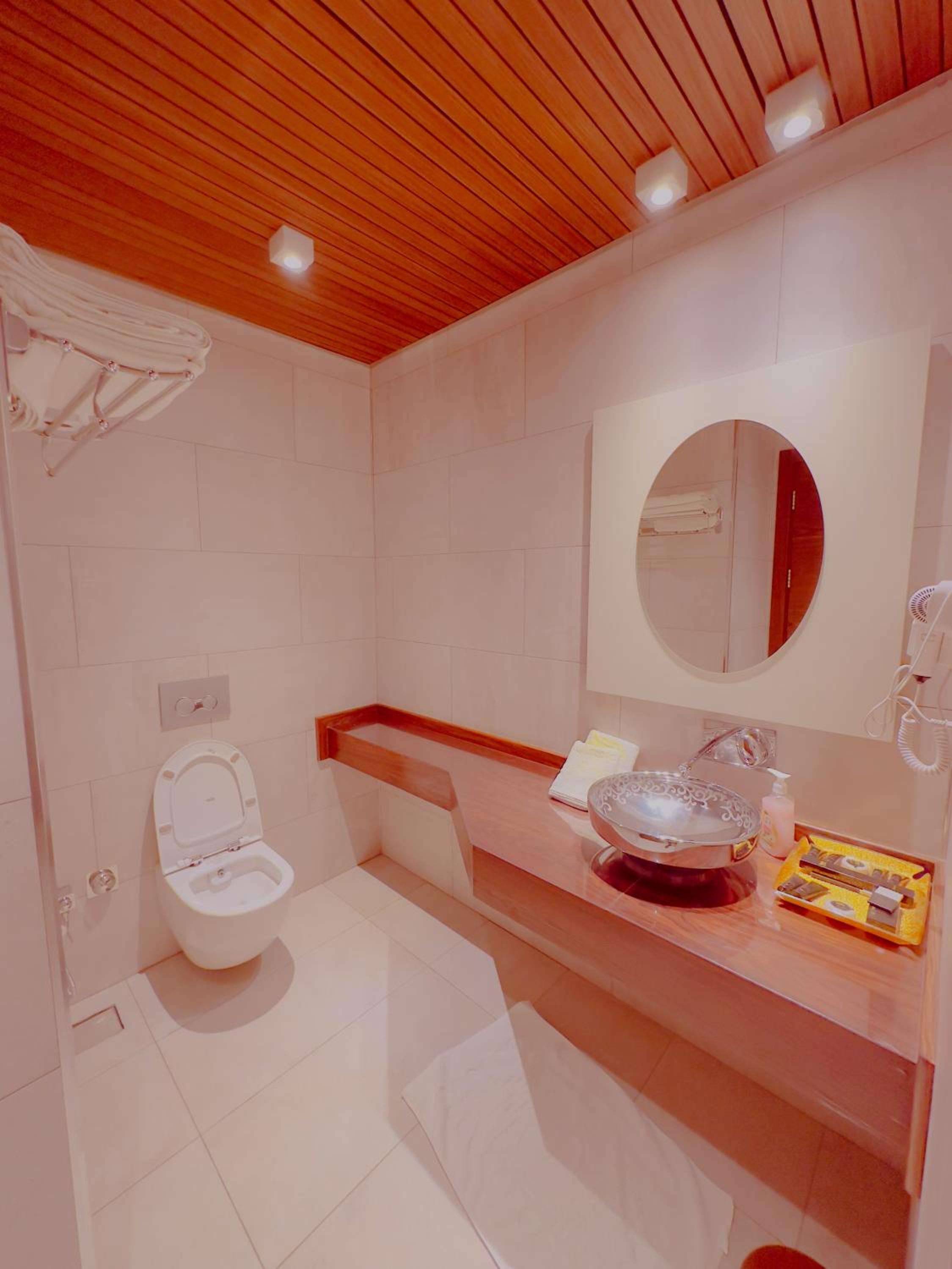 Photo 63