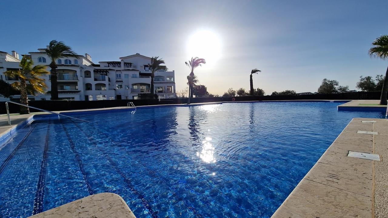 Tranquil 2 Bed 2nd Floor at Hacienda Riquelme Golf Resort en Sucina — recepcion & lobby