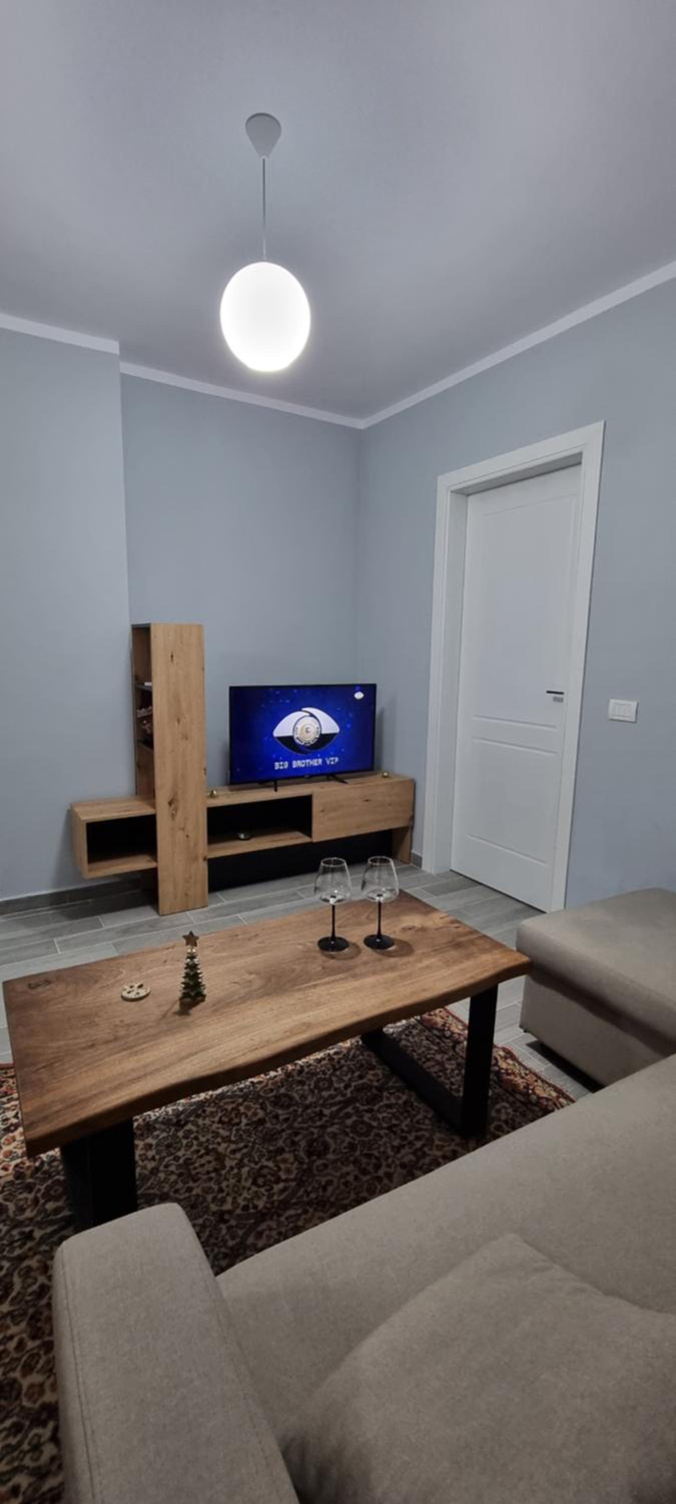 Mine Peza lux apartment