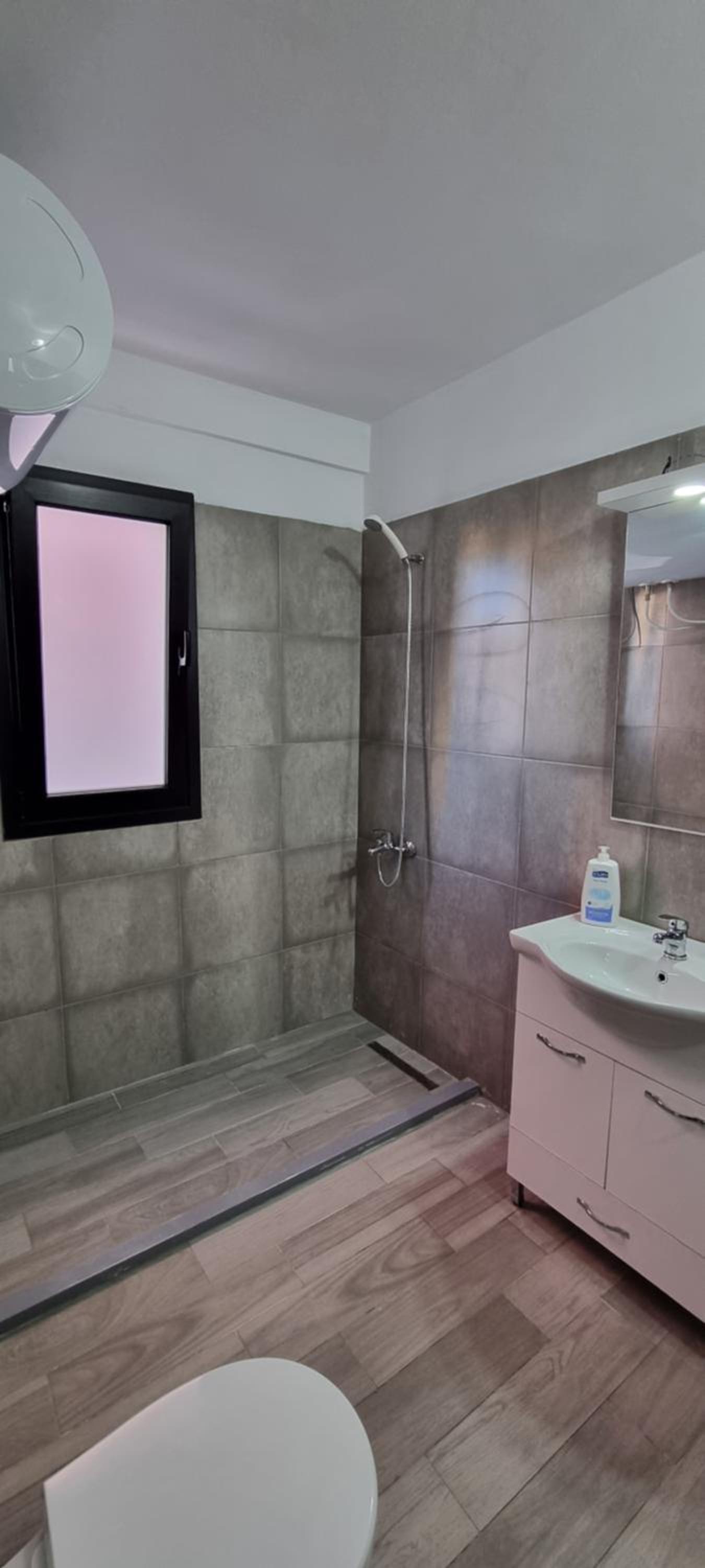 Mine Peza lux apartment