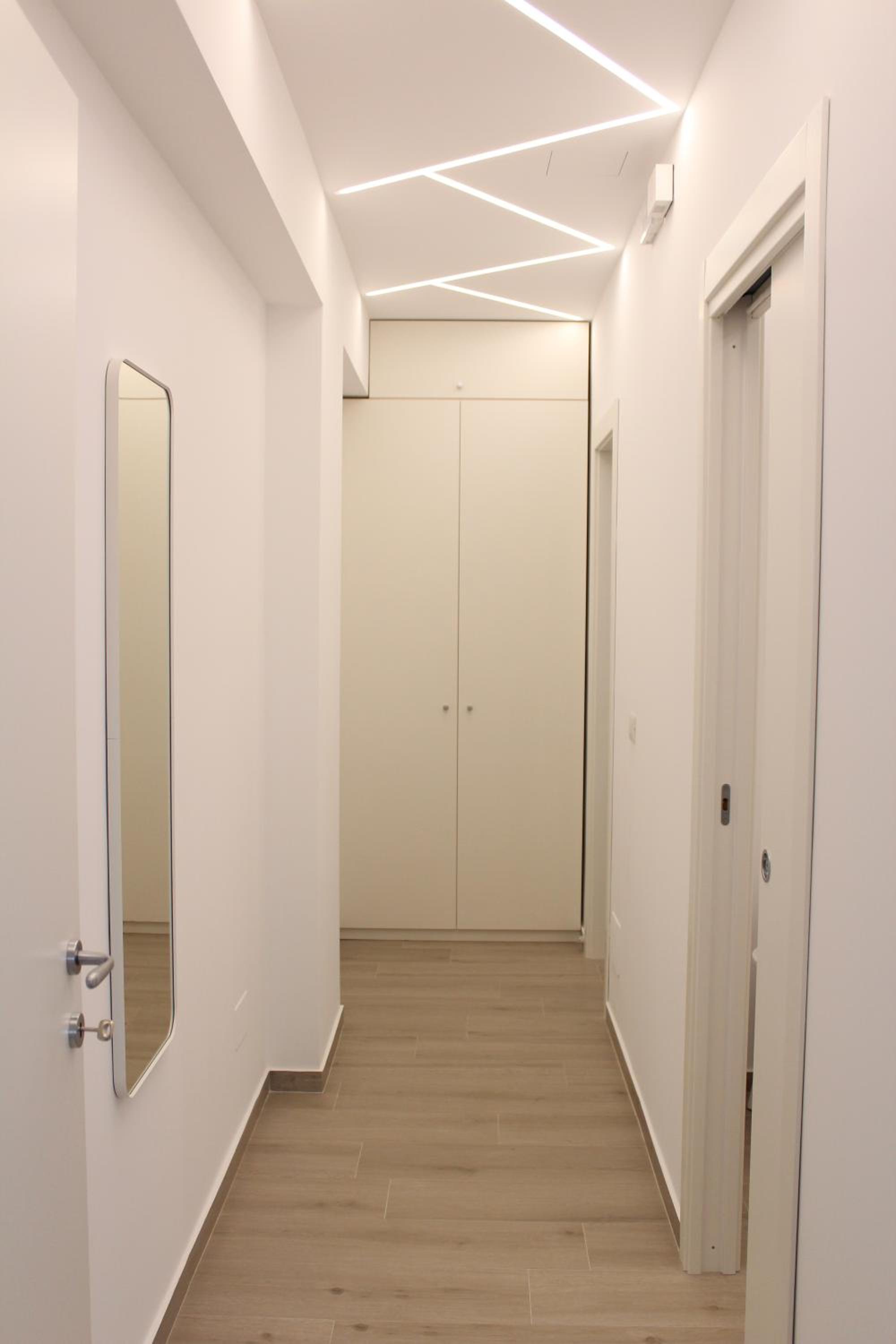 Thetis Apartments