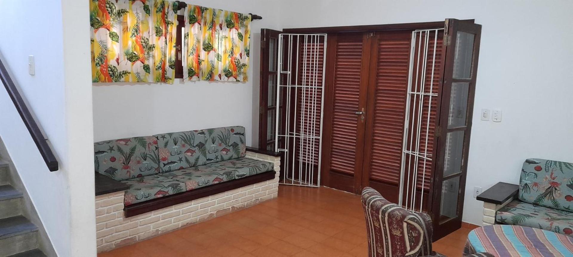 PÉROLA DAS TONINHAS 50m DA PRAIA