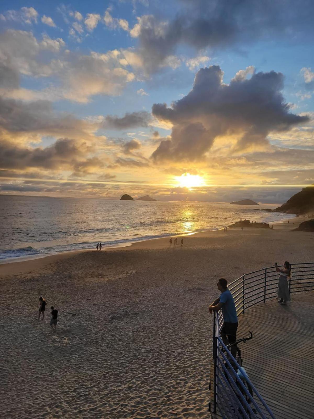 Casa São Sebastiao Boiçucanga piscina 5m da Praia