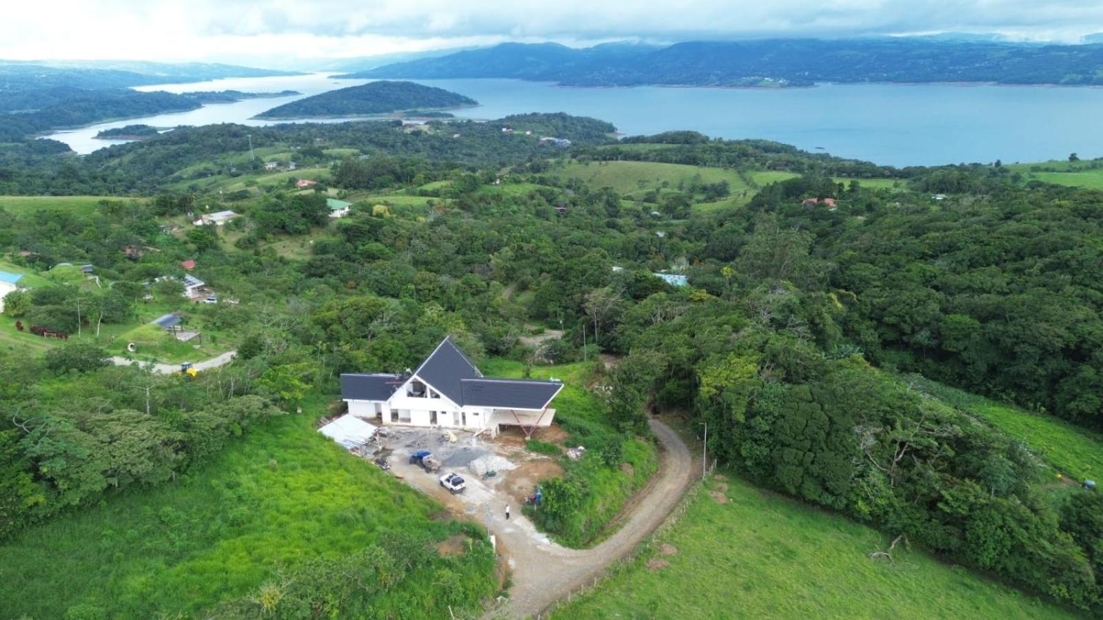 VILLA SIMONE ARENAL French Ecolodge