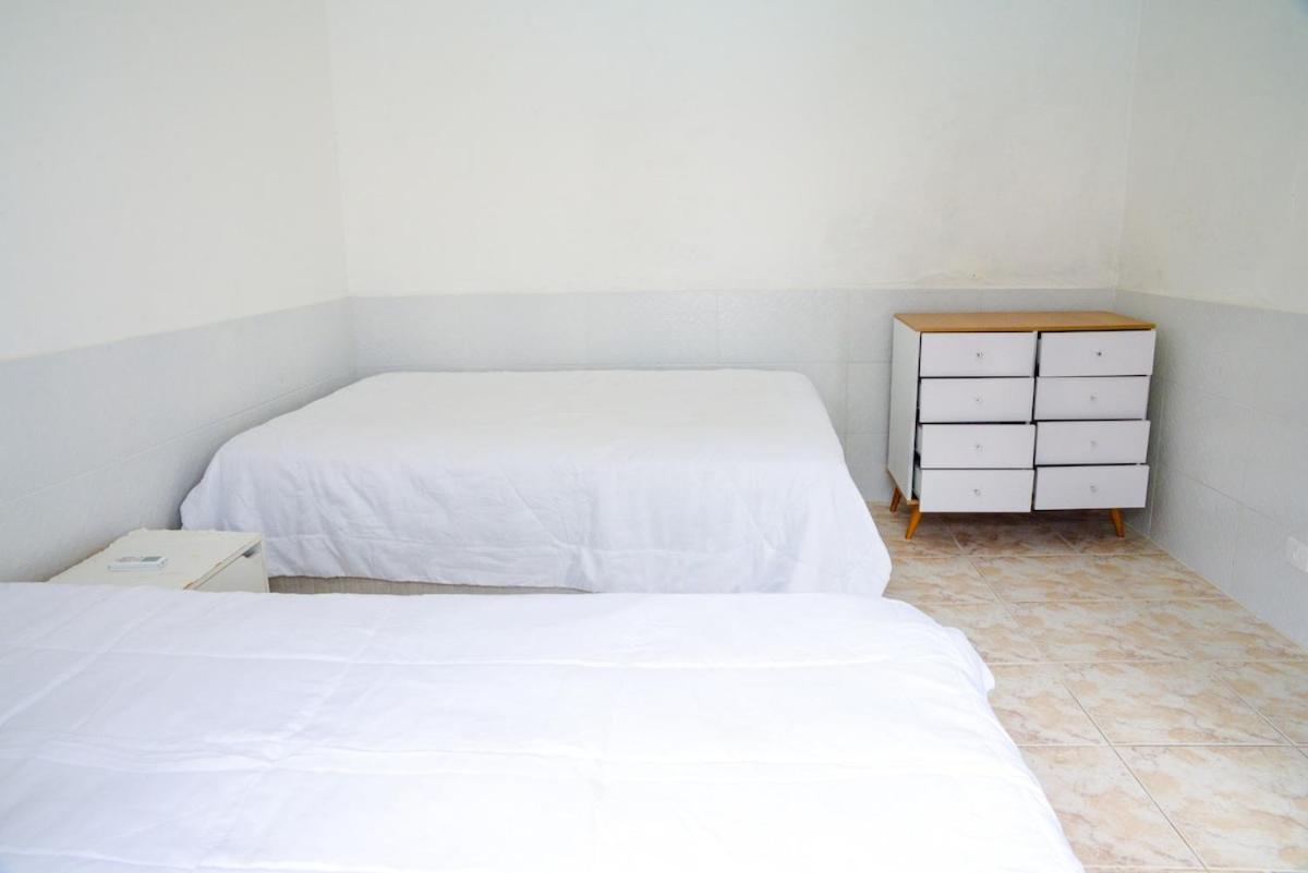 Casa Guarujá Piscina 2 min Praia Pernambuco