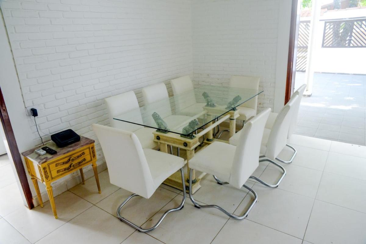 Casa Guarujá Piscina 2 min Praia Pernambuco