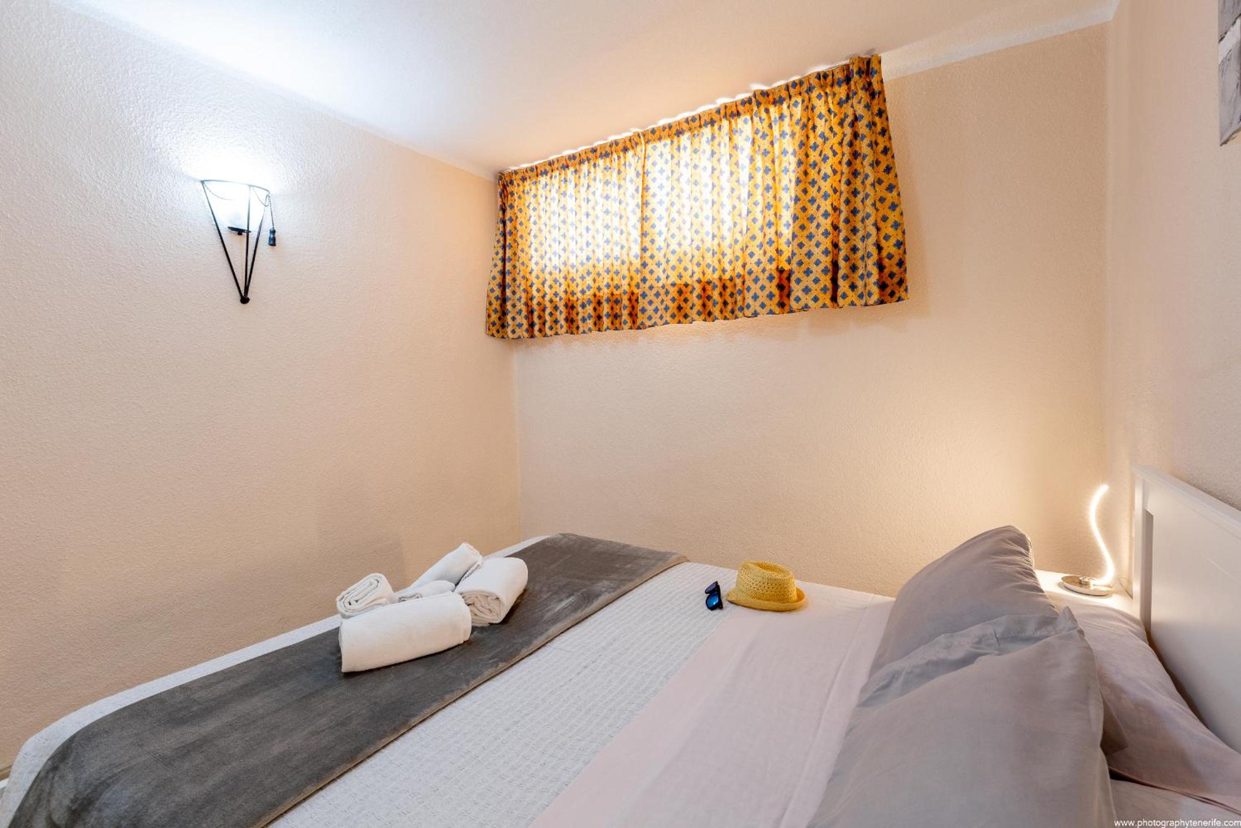 Great Location W 1 bedroom Costa Adeje view 5